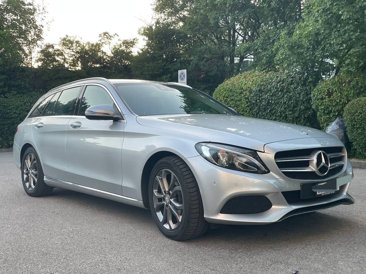 MERCEDES-BENZ C Klasse