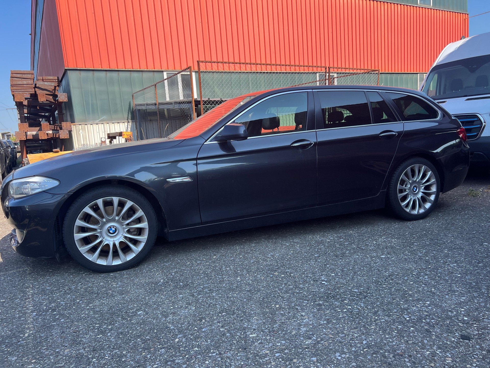 BMW 535i xDrive Touring Steptronic-image-5