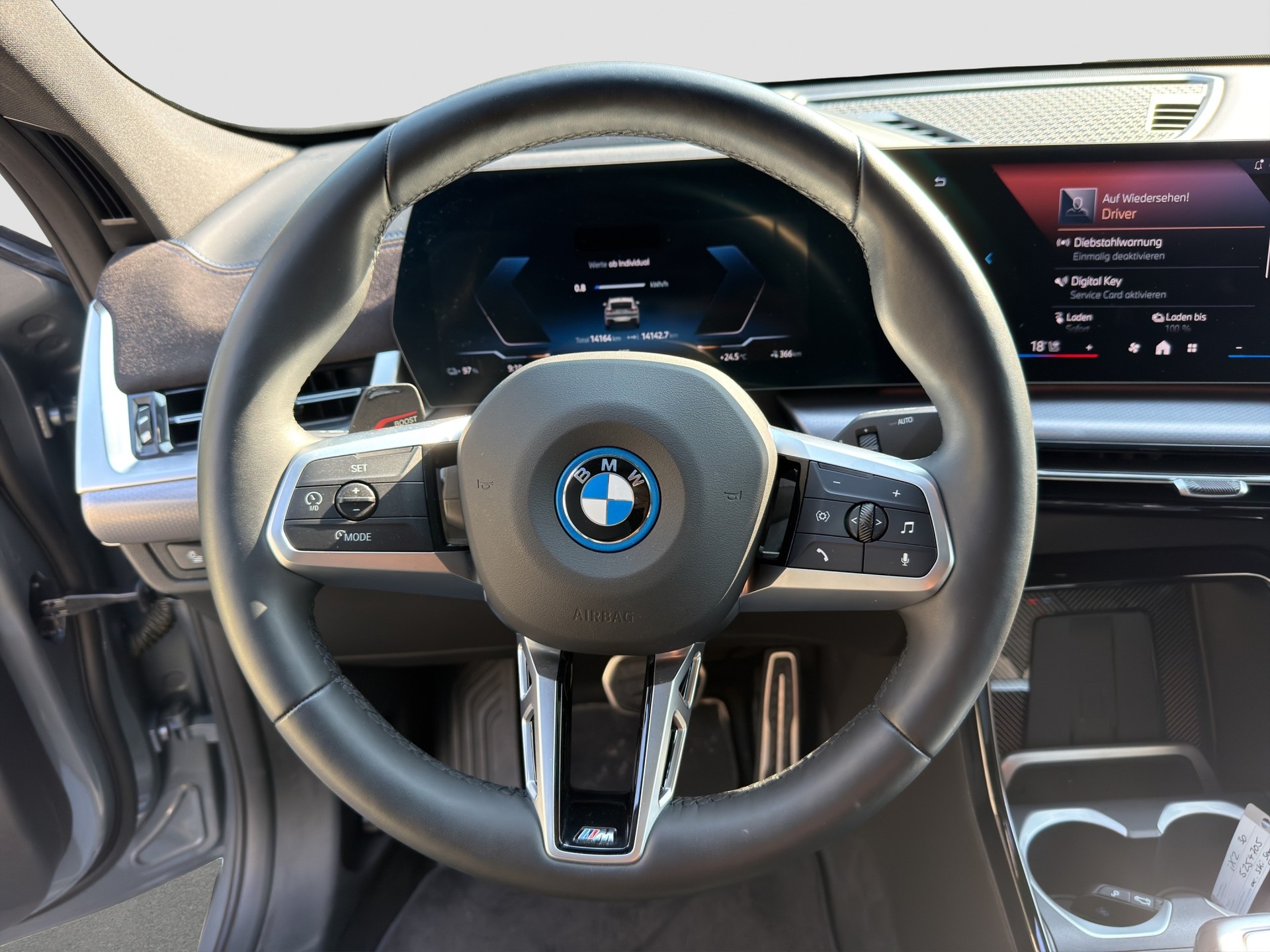 BMW iX2 xDrive 30 M Sport Pro-image-7