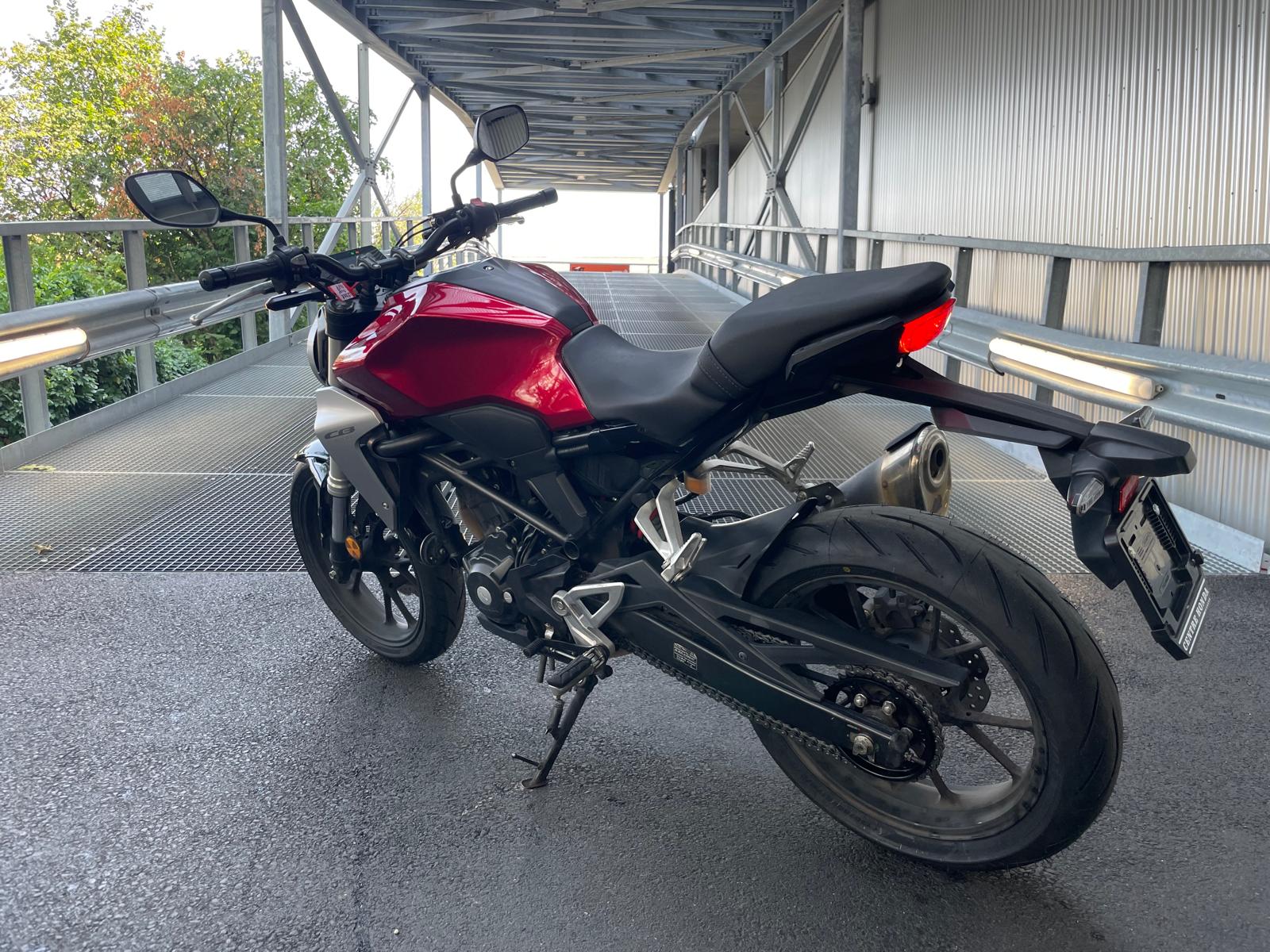 HONDA CB 300 R-image-2