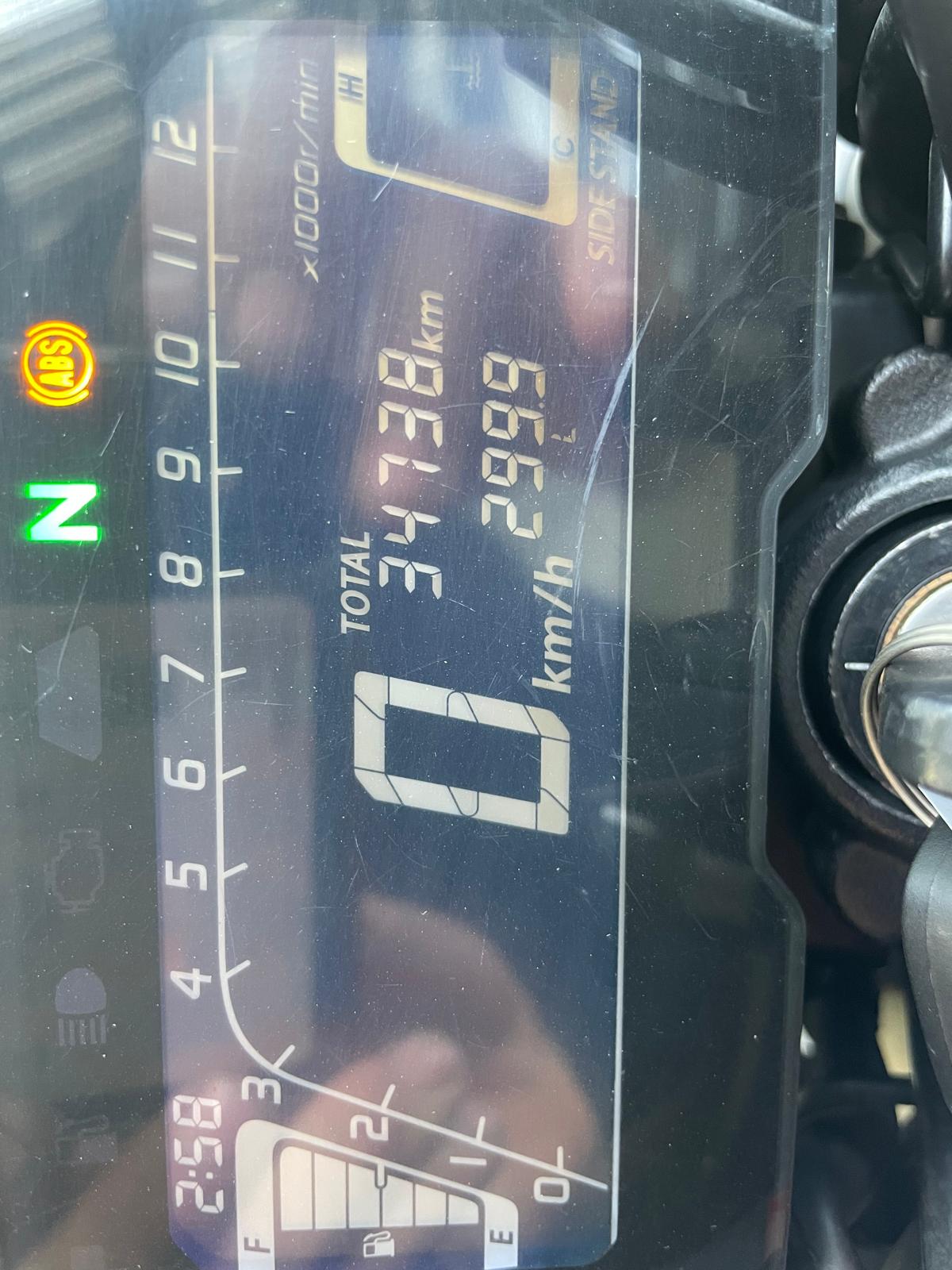 HONDA CB 300 R-image-4