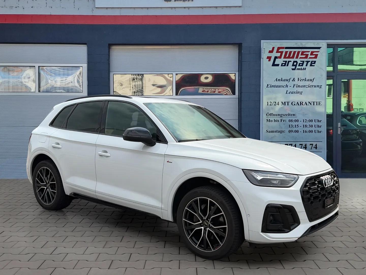 AUDI Q5 40 TDI S line quattro S-tronic mit Panoramadach & 5J Werksgarantie oder bis 100000km-showroom-element-1