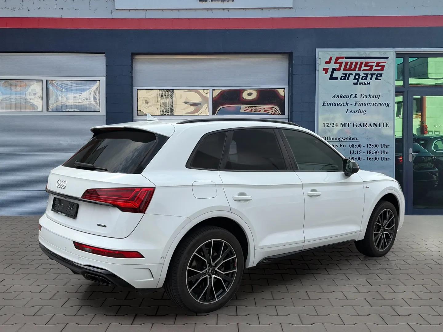 AUDI Q5 40 TDI S line quattro S-tronic mit Panoramadach & 5J Werksgarantie oder bis 100000km-image-7