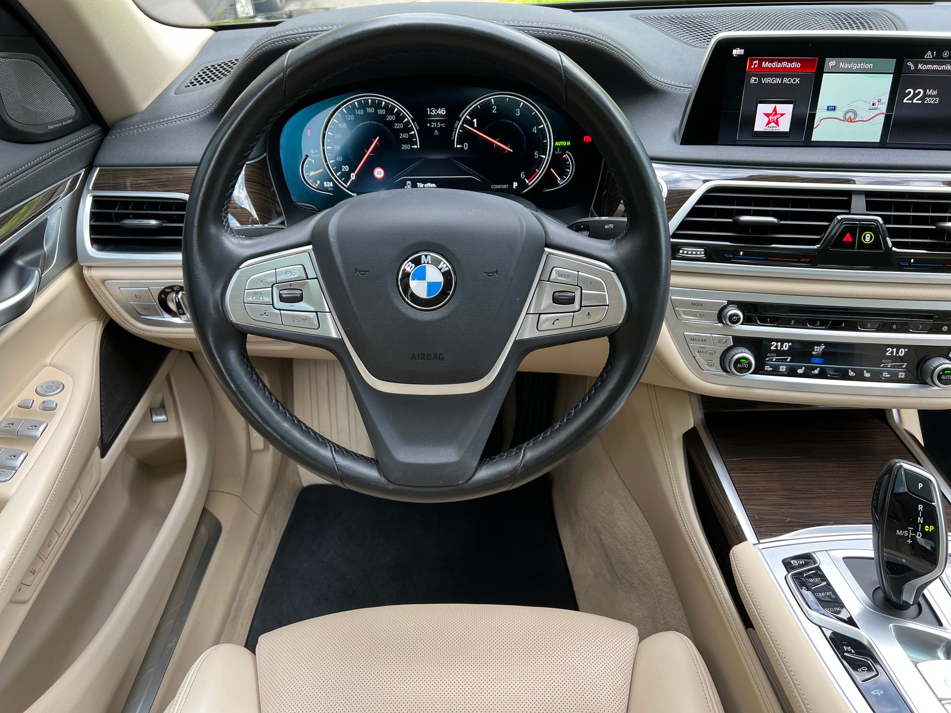 BMW 730d xDrive Steptronic-image-14