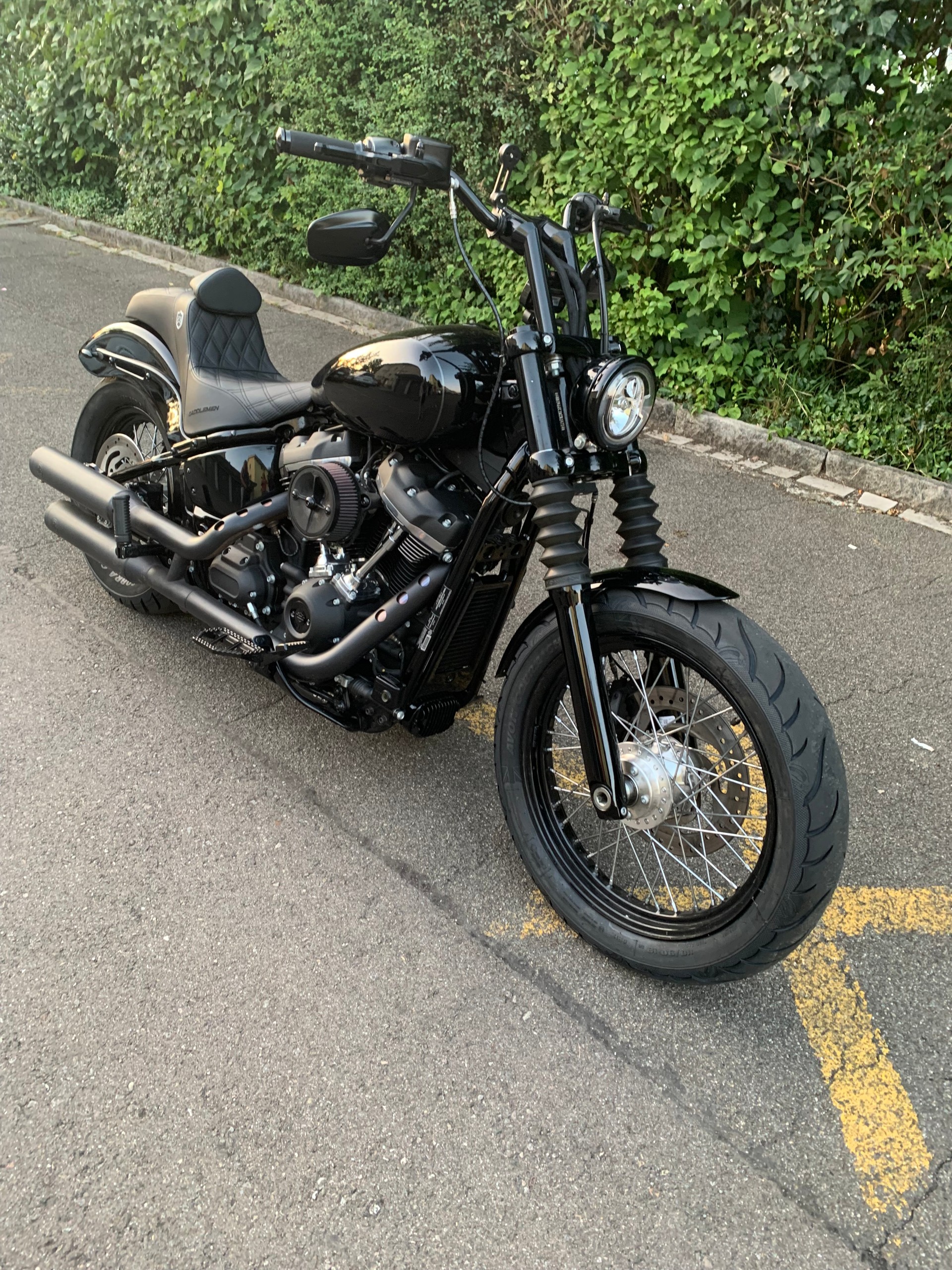 HARLEY-DAVIDSON FXBB Street Bob 107 ABS-image-0
