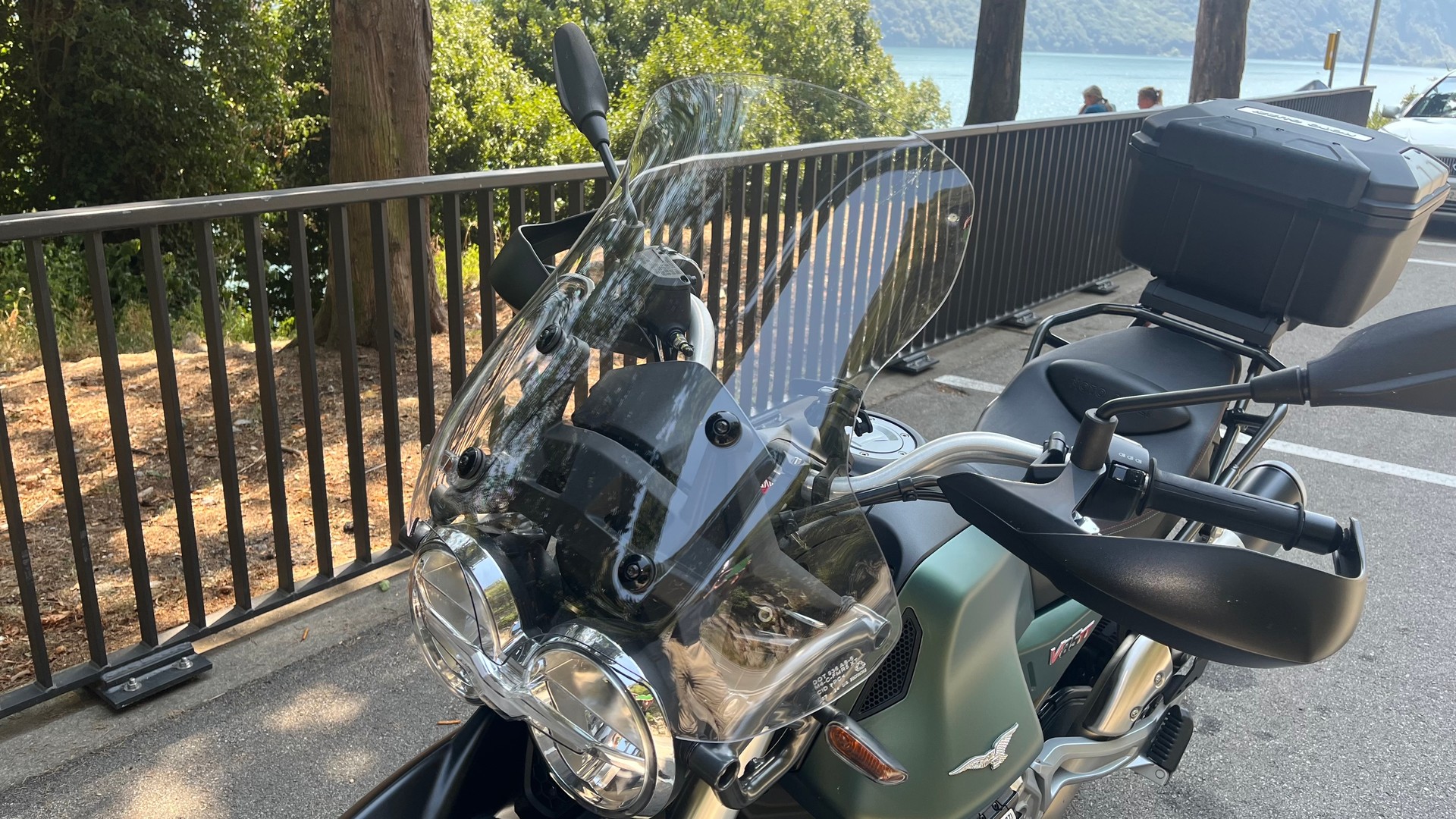 MOTO GUZZI V85 TT-image-5