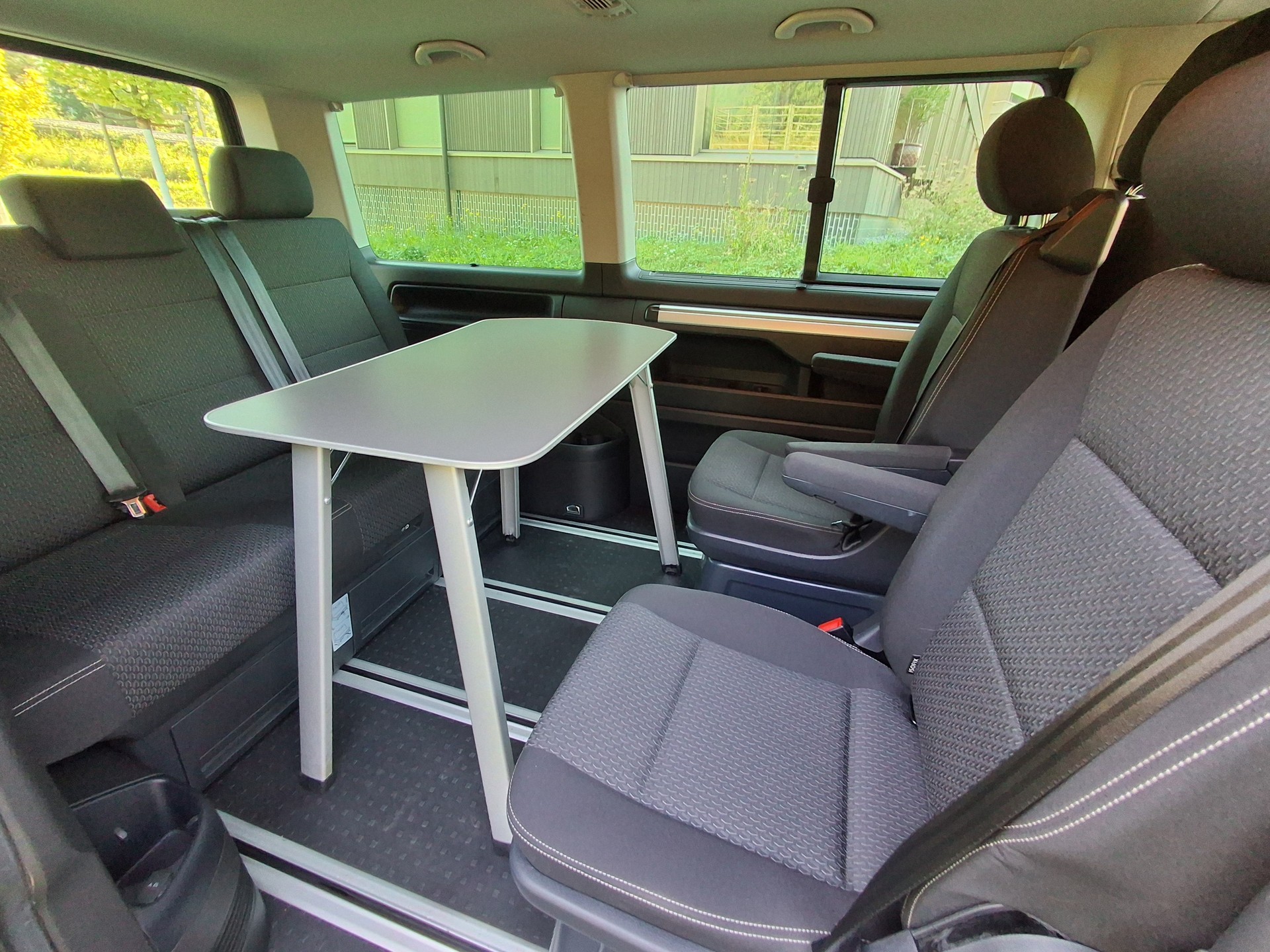 VW T6 Multivan 2.0 TDI Comfortline DSG-image-11