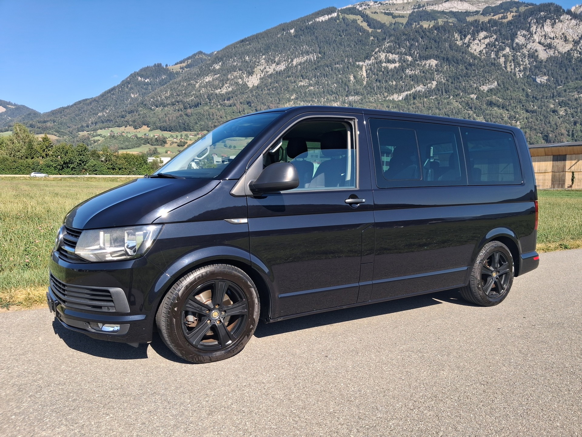 VW T6 Multivan 2.0 TDI Comfortline DSG-image-1
