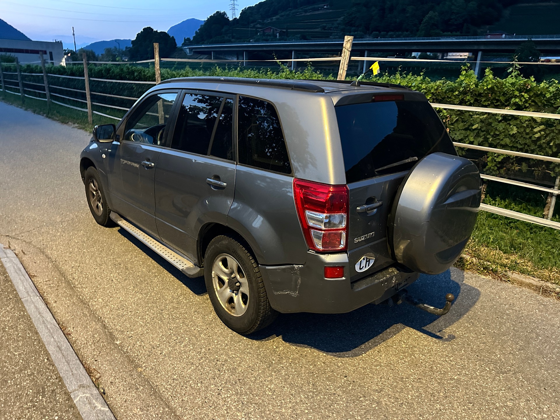 SUZUKI Grand Vitara 2.0 16V Top-image-5