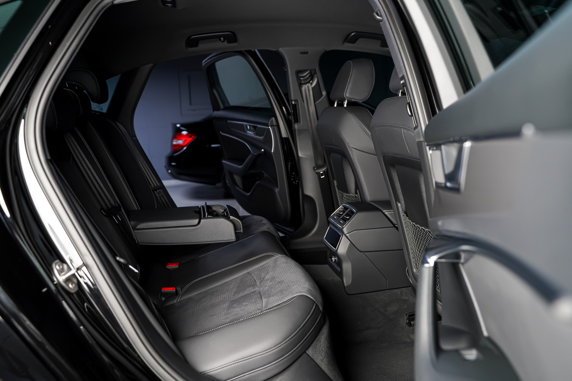 AUDI S6 Limousine 3.0 TDI quattro tiptronic-image-14
