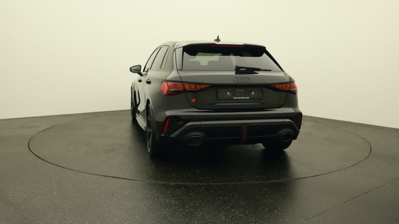 AUDI RS3 Sportback 2.5 TSI quattro S-tronic-showroom-element-3