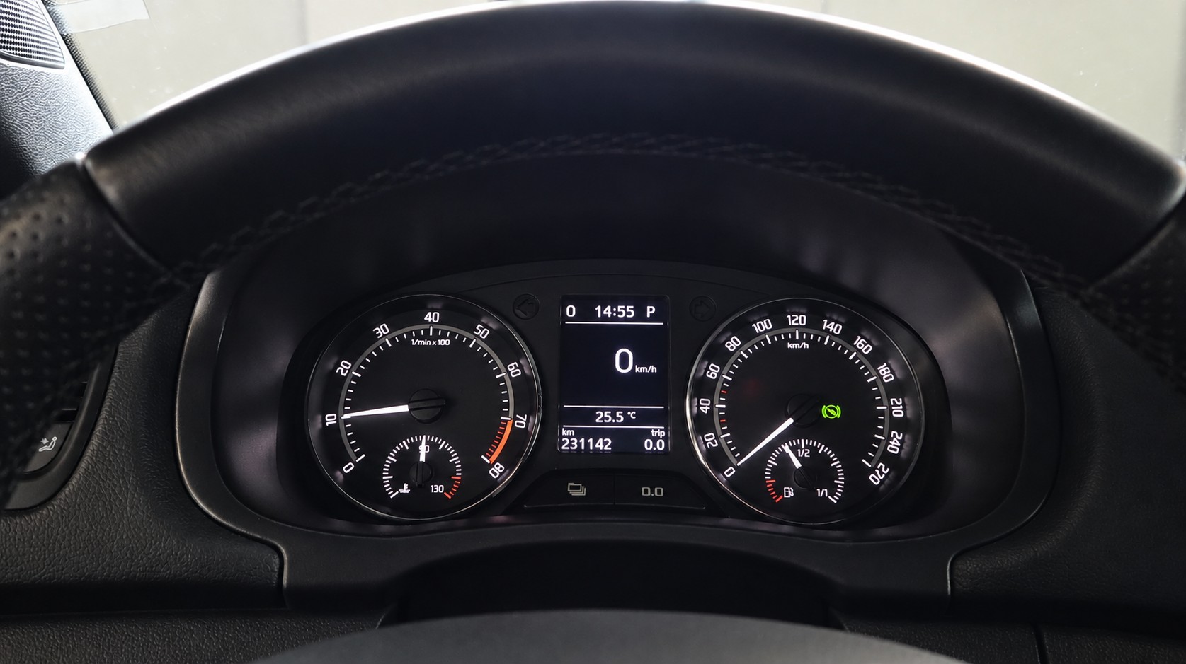 SKODA Fabia 1.4 TSI RS DSG-image-7