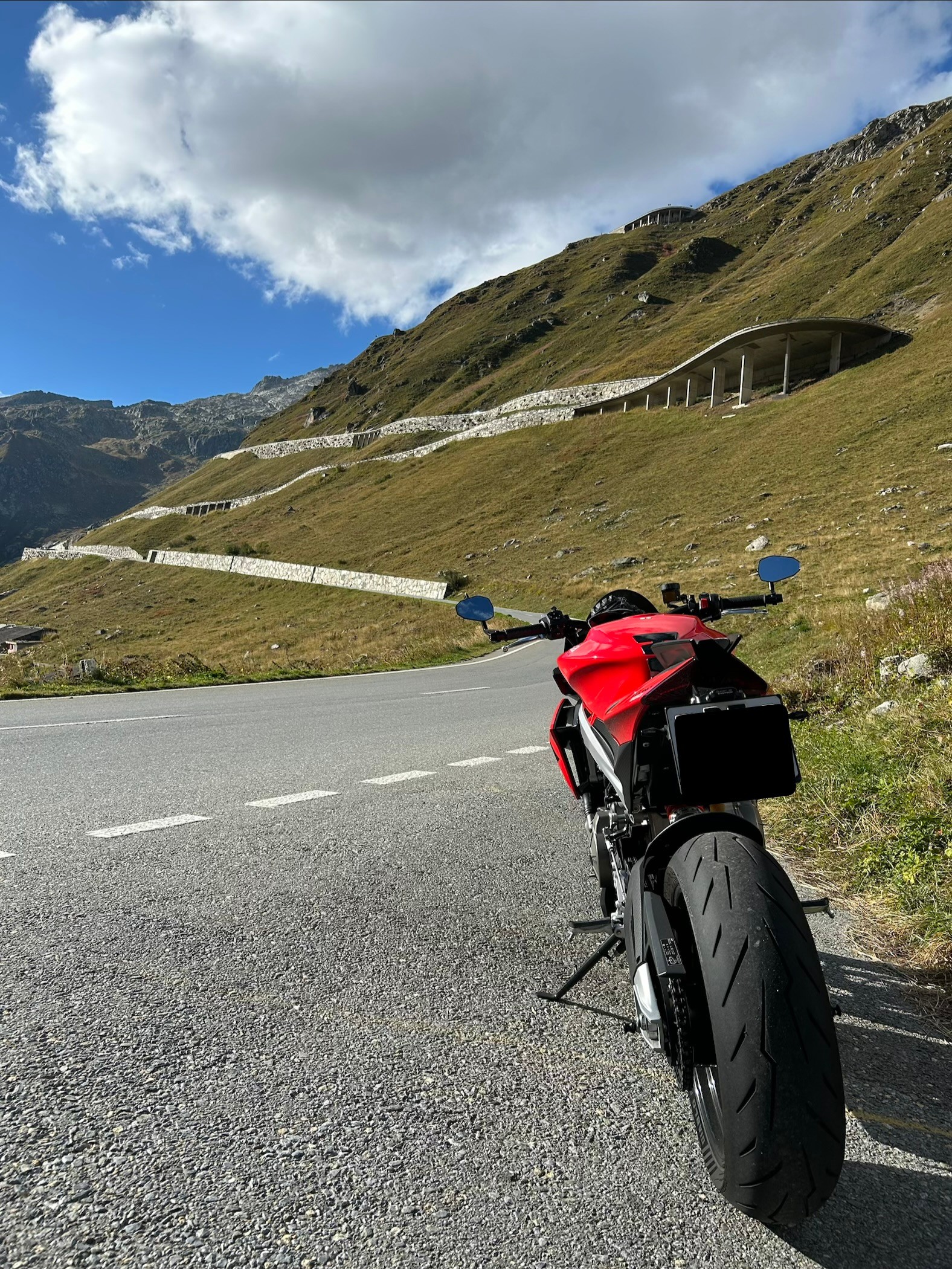 APRILIA Tuono 660-image-3