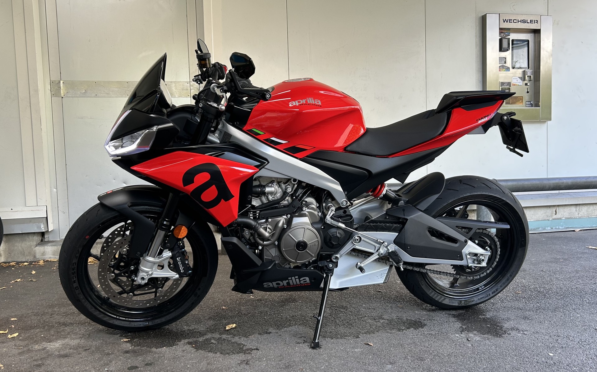 APRILIA Tuono 660-image-2