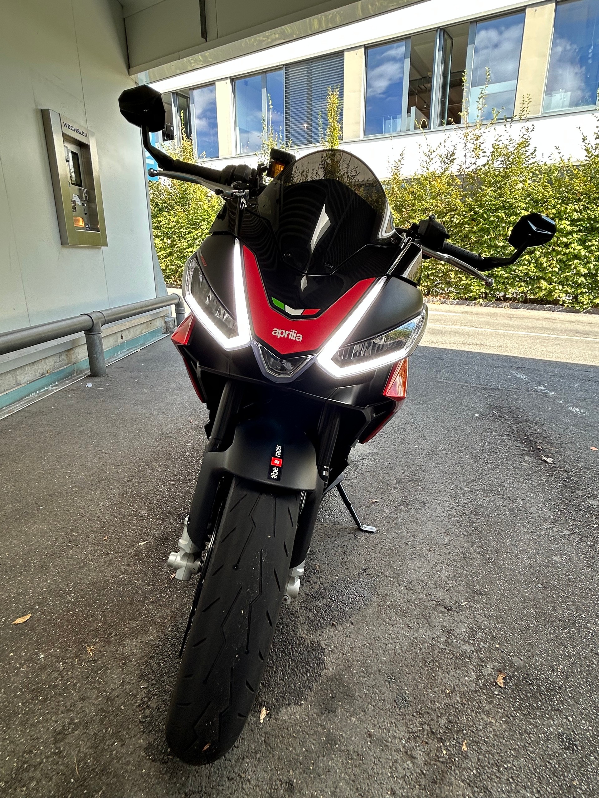 APRILIA Tuono 660-image-1