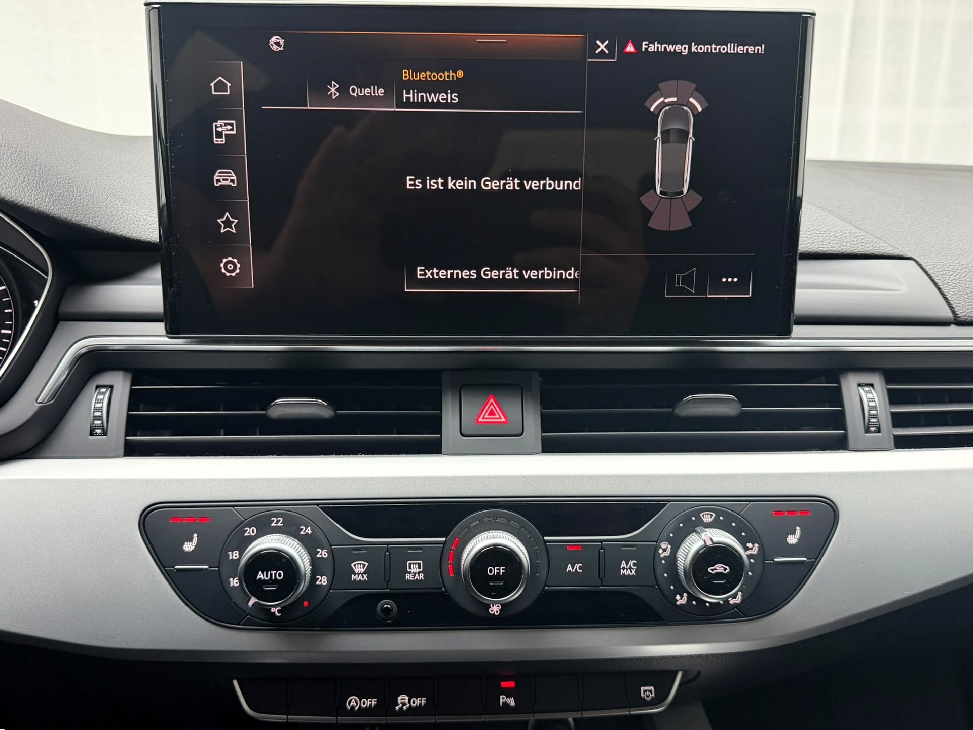 AUDI A4 Avant 35 TFSI S-tronic-image-16