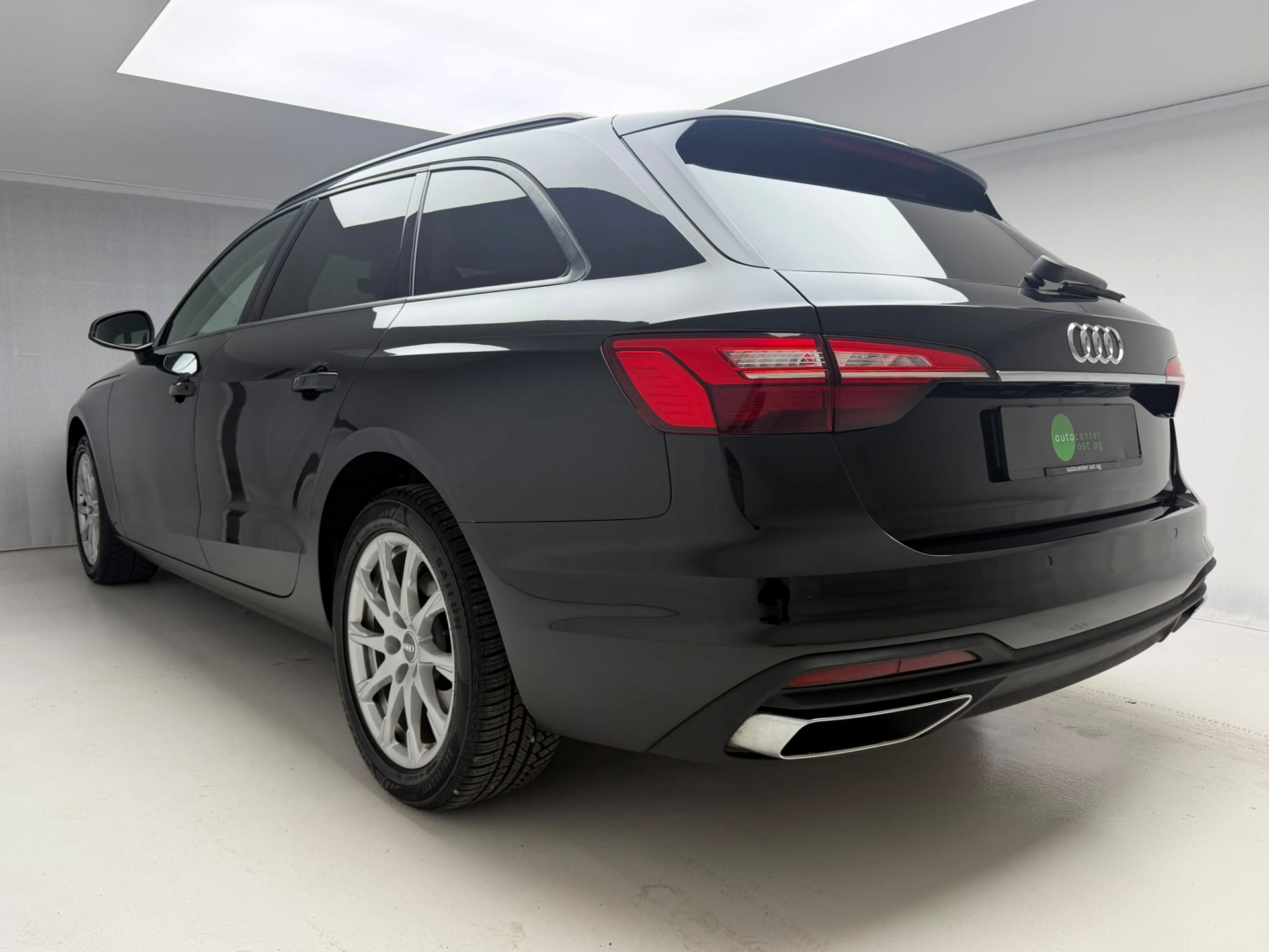 AUDI A4 Avant 35 TFSI S-tronic-image-5