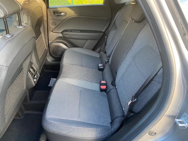 MITSUBISHI Grandis 1.8 HEV Intense-image-14