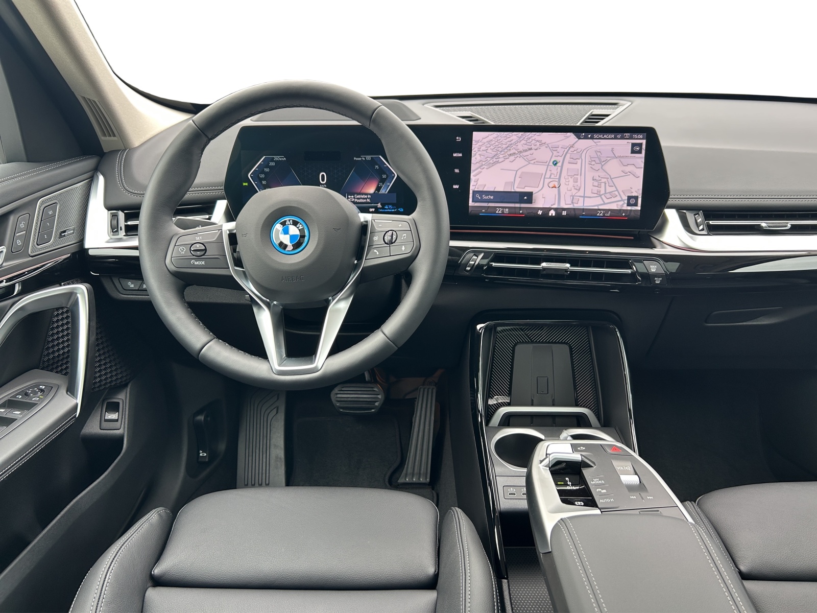 BMW X1 xDrive30e-image-11