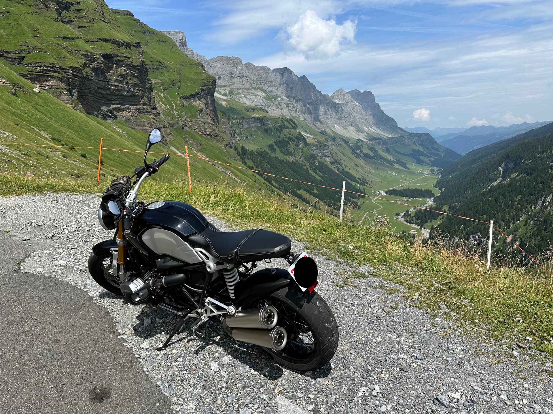 BMW R nineT ABS-image-1