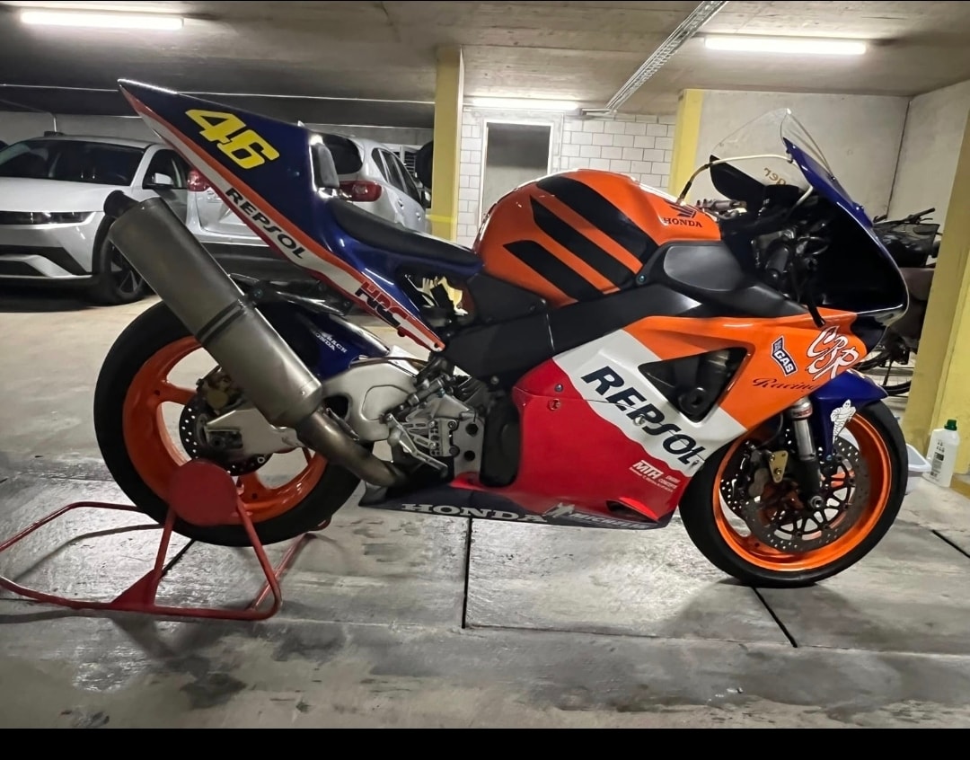 HONDA CBR 900 RR Y Fireblade FI-image-6