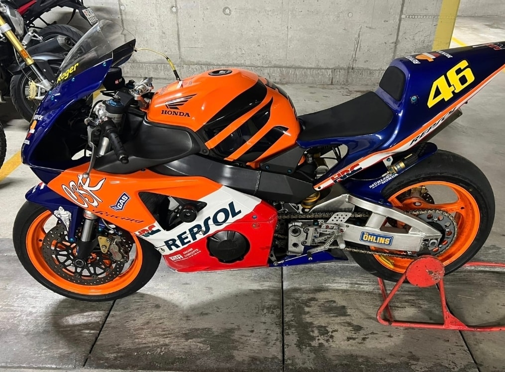 HONDA CBR 900 RR Y Fireblade FI-image-2