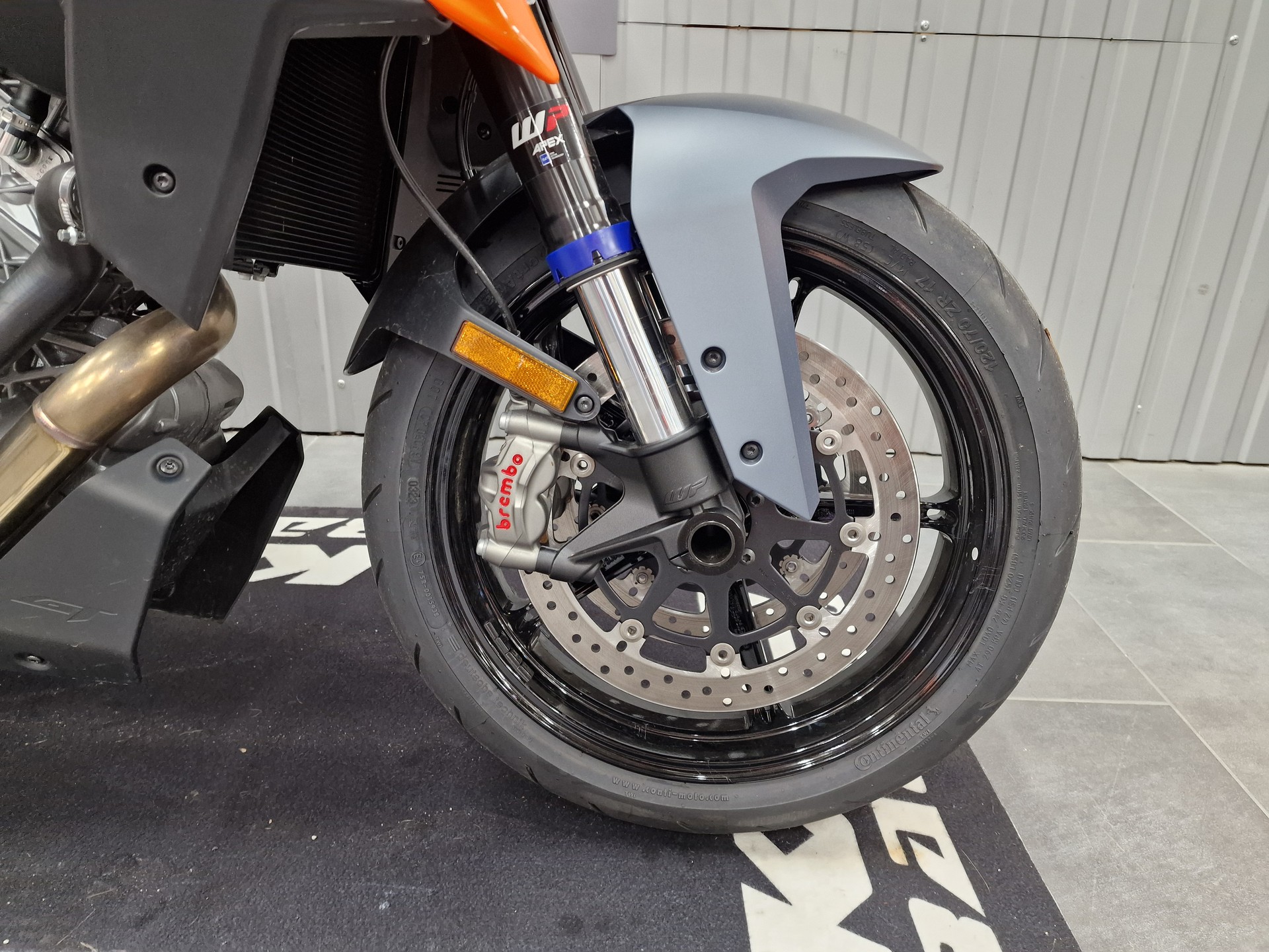 KTM 1290 Super Duke GT-image-3