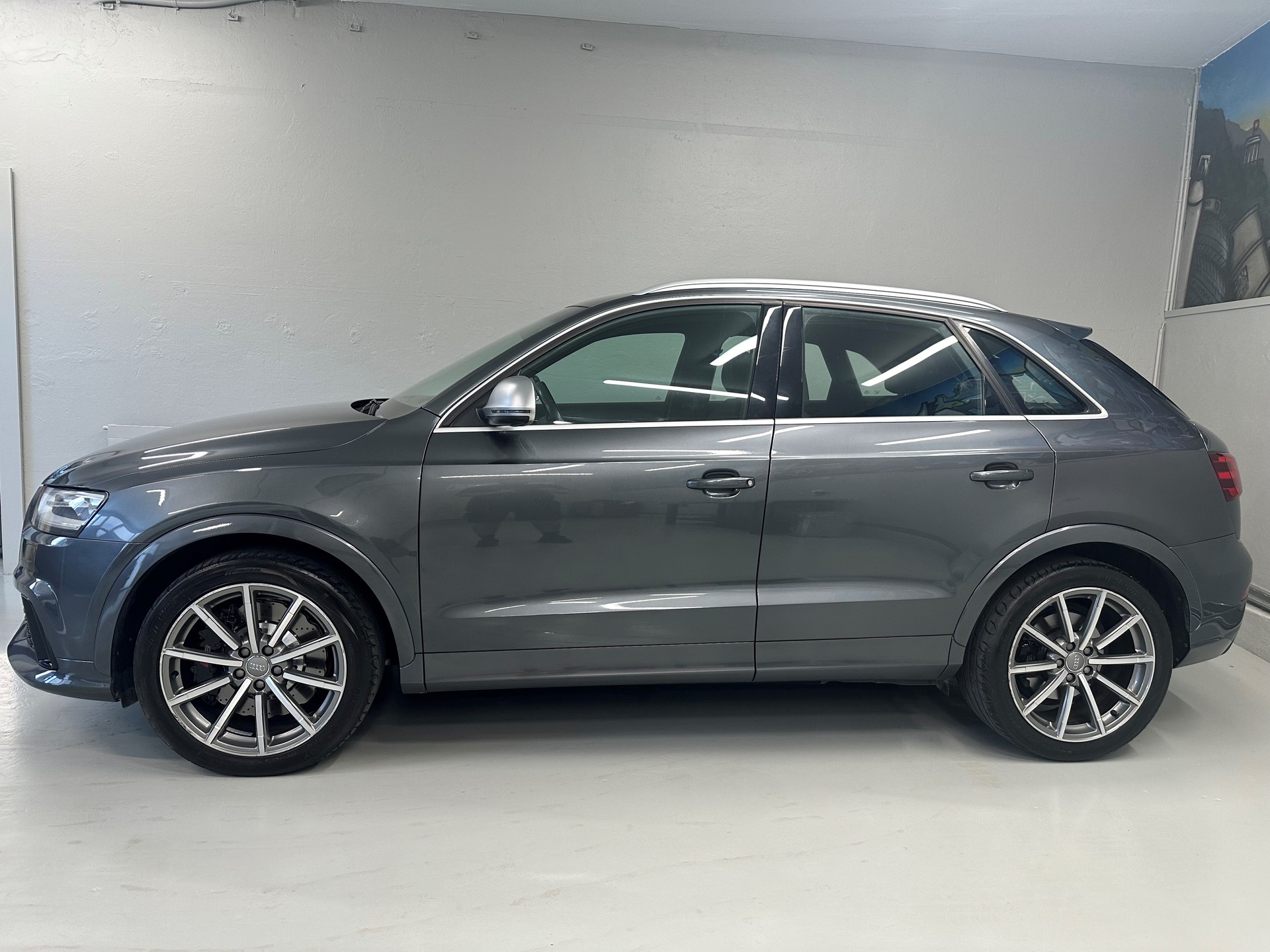 AUDI RS Q3 2.5 TFSI quattro S-tronic-image-1