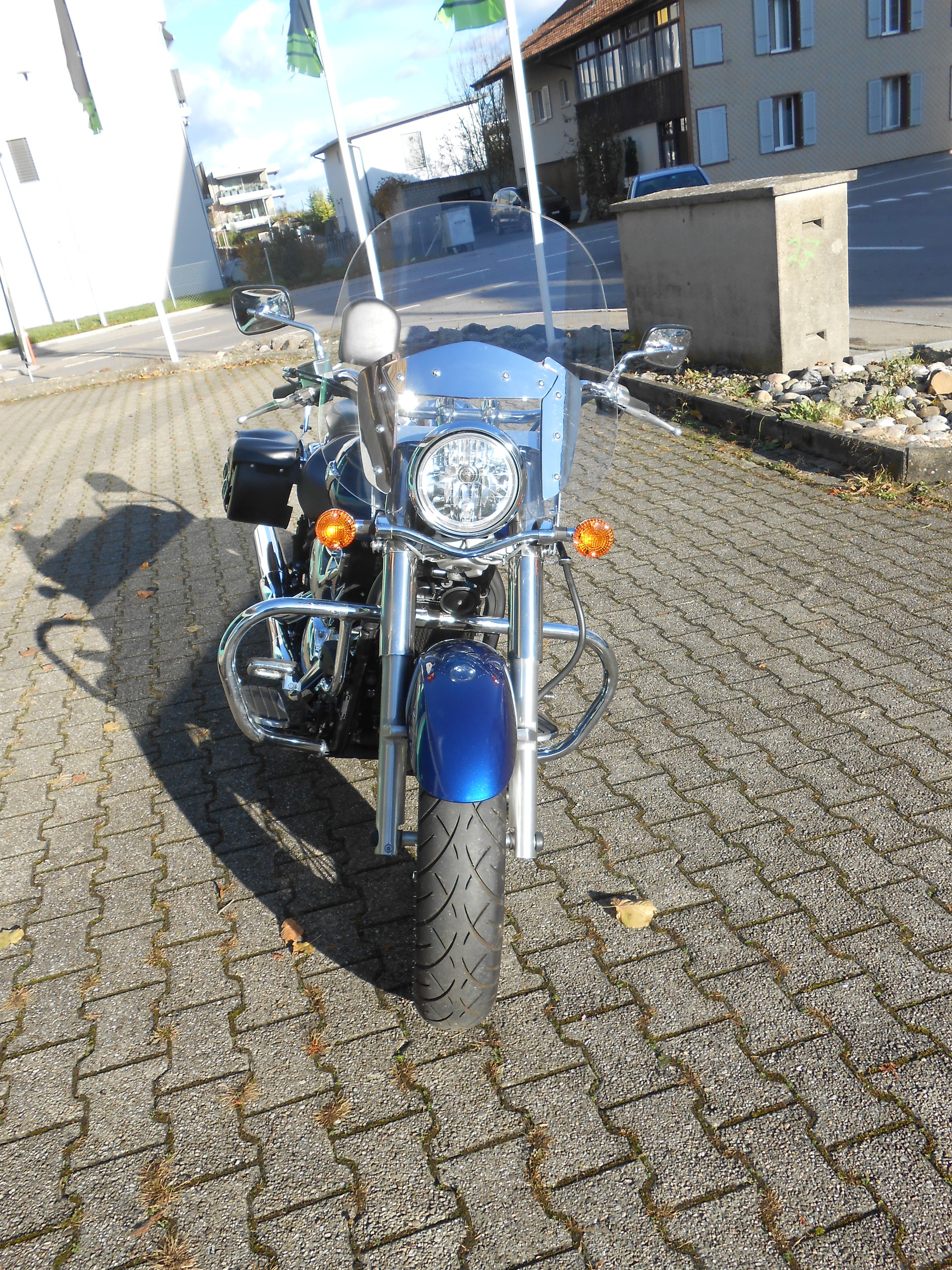 KAWASAKI VN 900 Classic-image-1