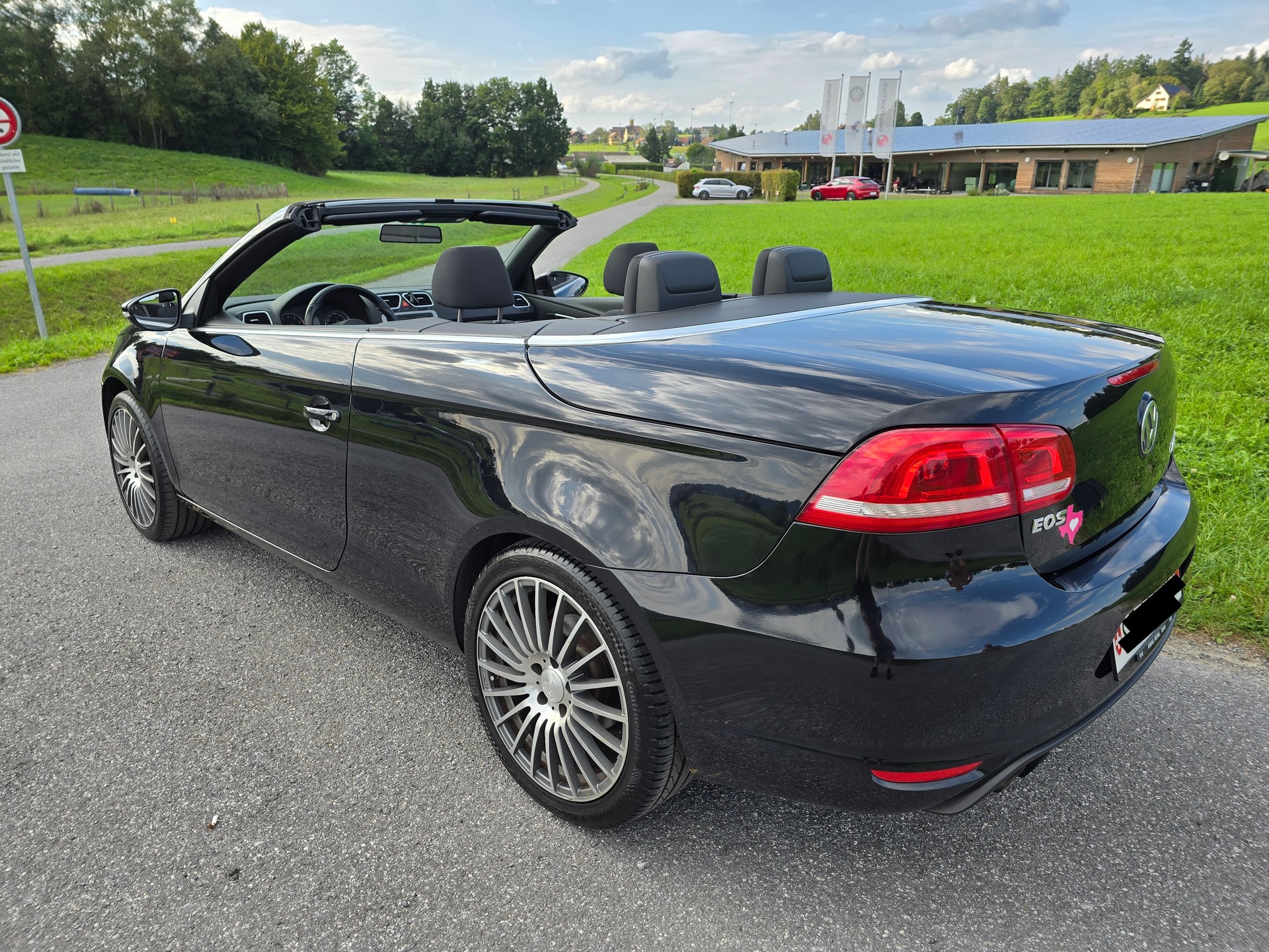 VW Eos 2.0 TSI DSG-image-3