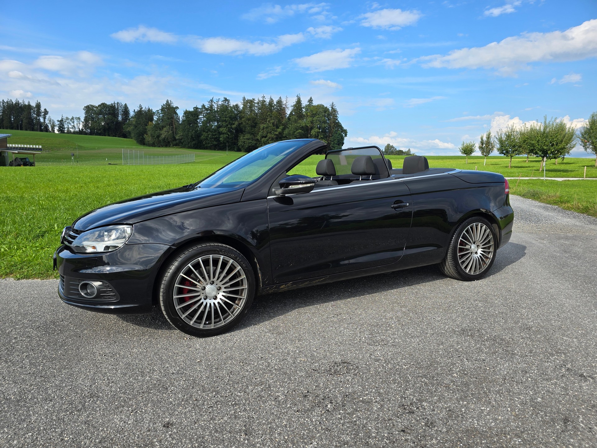 VW Eos 2.0 TSI DSG-image-1