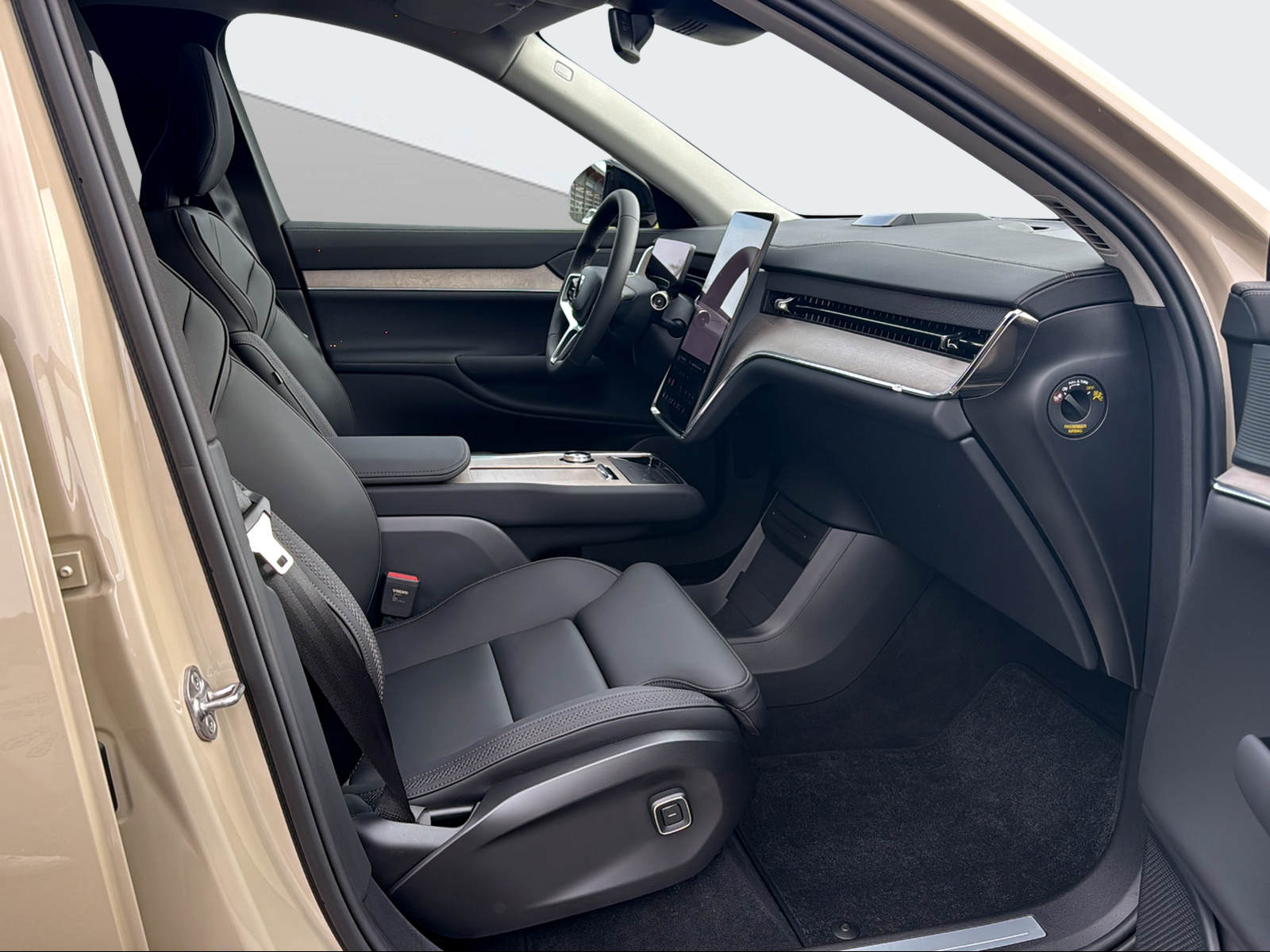 VOLVO EX 90 Twin Ultra AWD-image-14