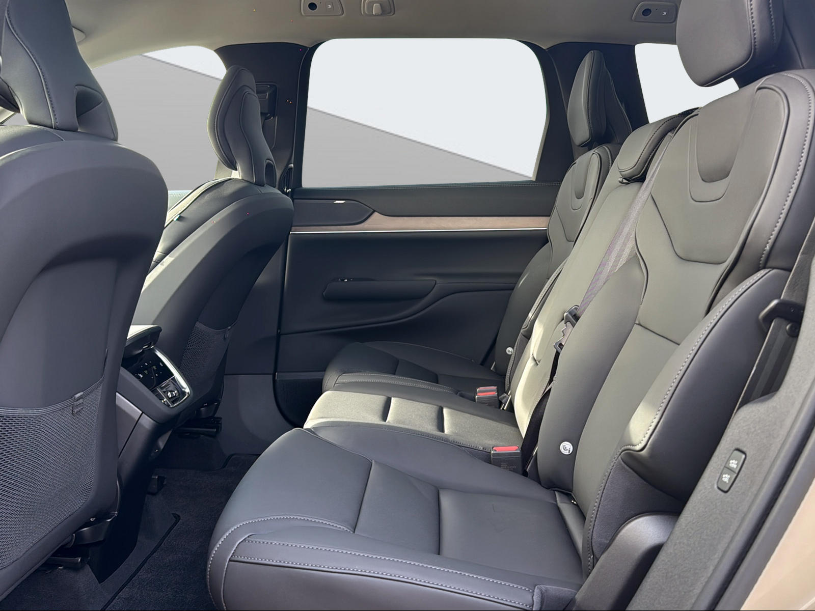 VOLVO EX 90 Twin Ultra AWD-image-13