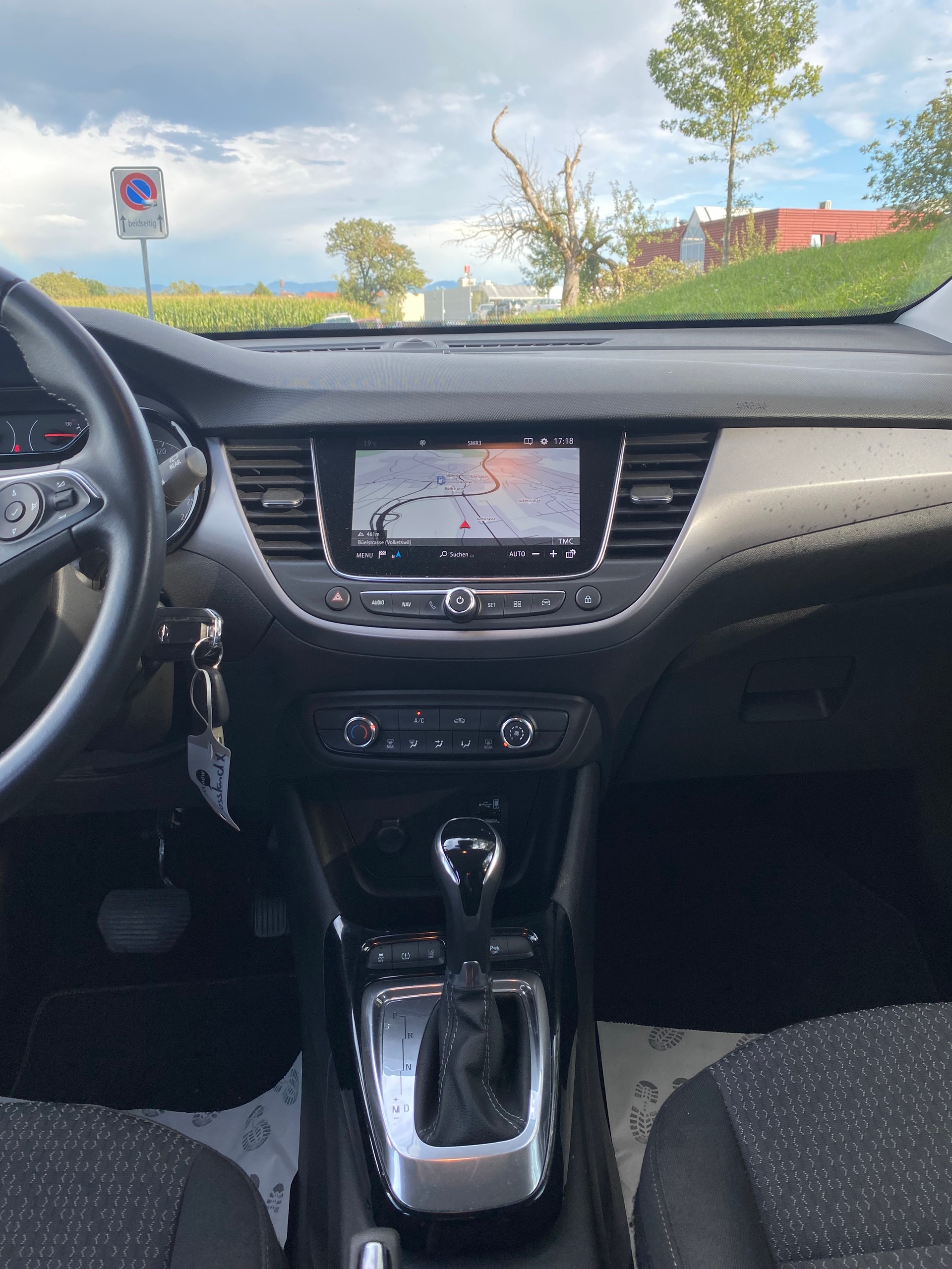 OPEL Crossland X 1.2i Ultimate Automatik-image-9
