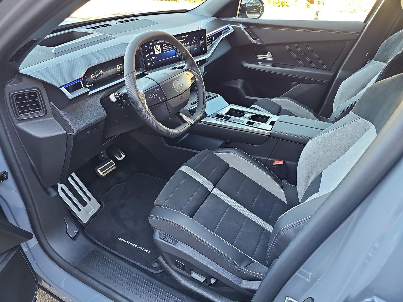 OPEL Grandland-e Ultimate AWD-image-15