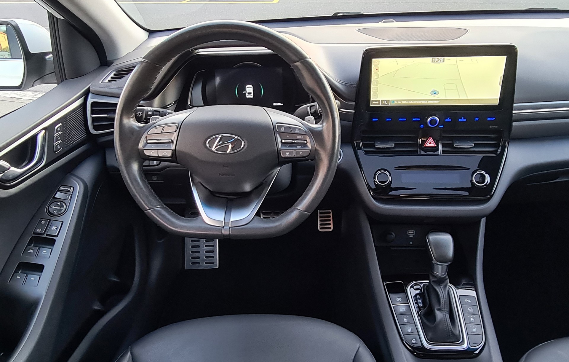 HYUNDAI Ioniq 1.6 GDi HEV Vertex DCT-image-10