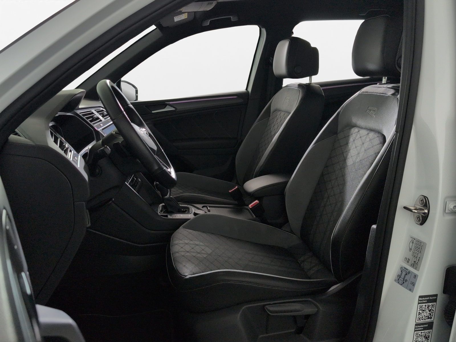 VW Tiguan 2.0TSI R-Line 4Motion DSG-image-6