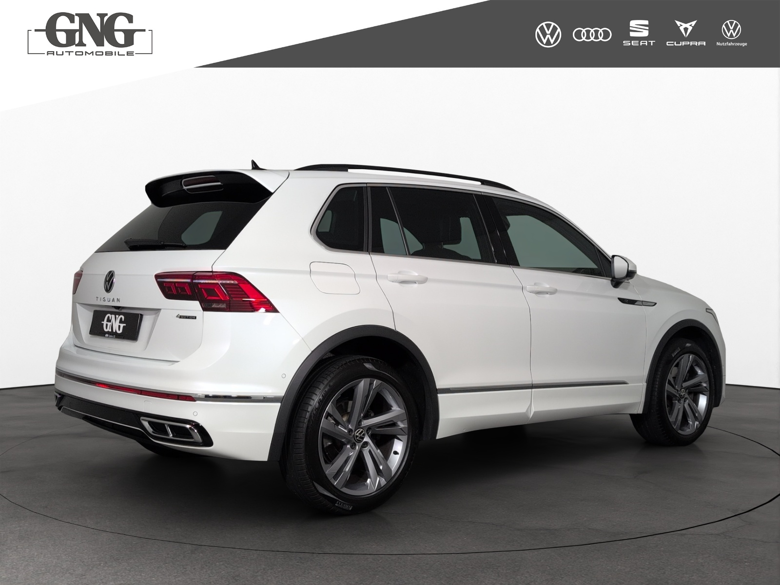 VW Tiguan 2.0TSI R-Line 4Motion DSG-showroom-element-2