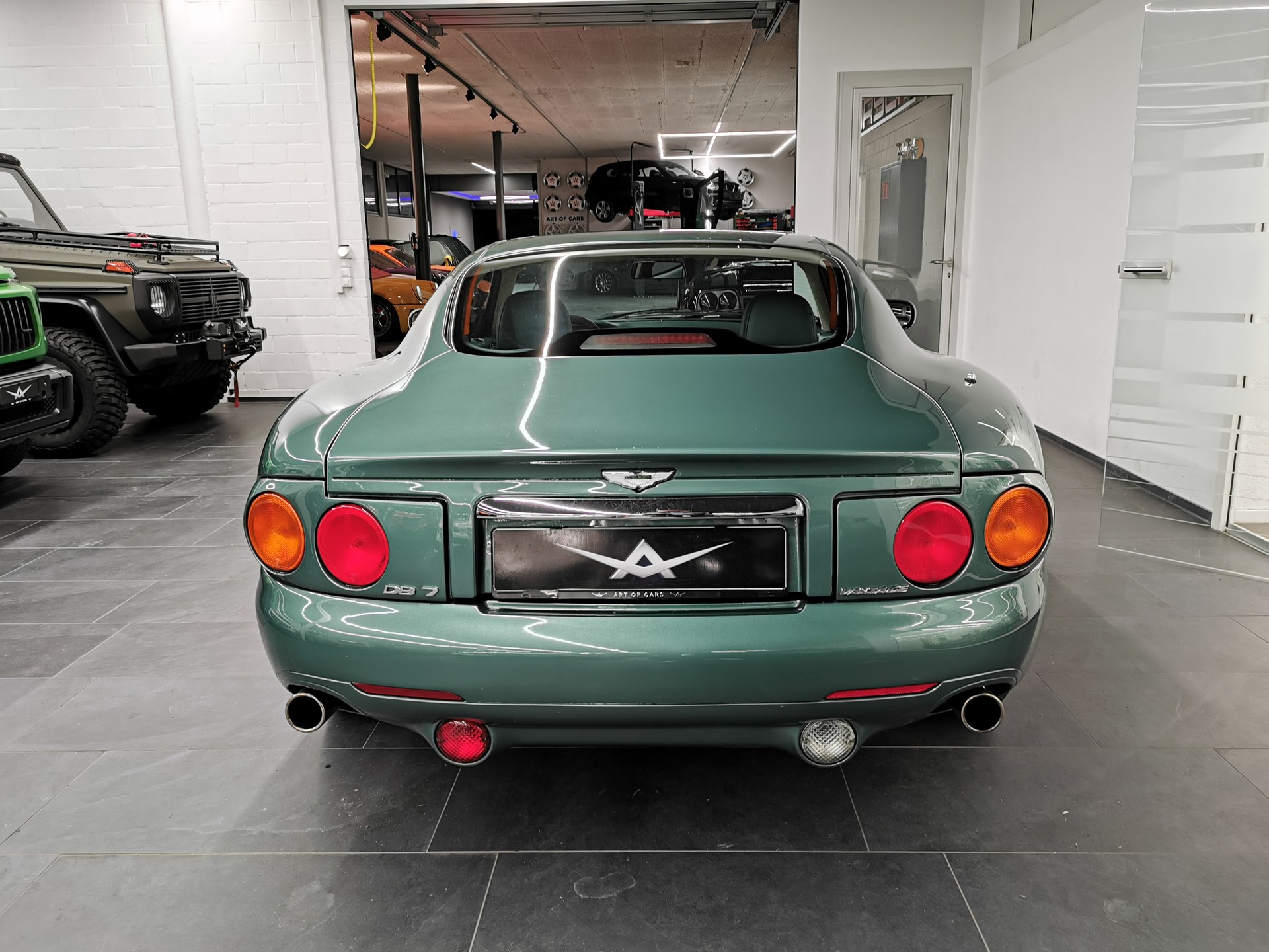 ASTON MARTIN DB7 VANTAGE V 12 VISUAL DRIVING PACKAGE "WORKS SPECIAL" JAFFA REAR LIGHT FROM 1990 SUPERCHARGED V8 VANTAGE-image-5