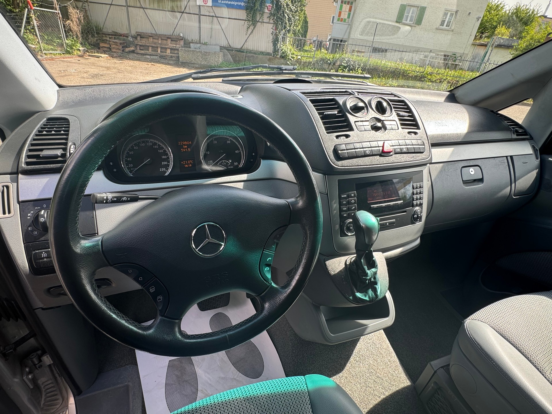 MERCEDES-BENZ Viano 3.0 CDI Ambiente L Automat-image-7