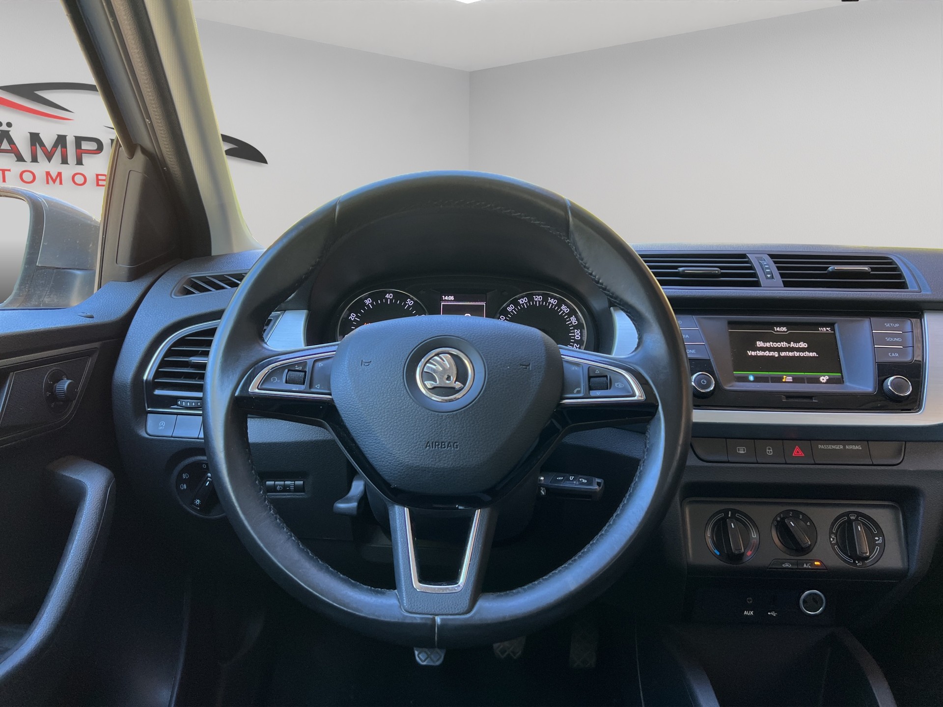 SKODA Fabia 1.0 Active-image-6