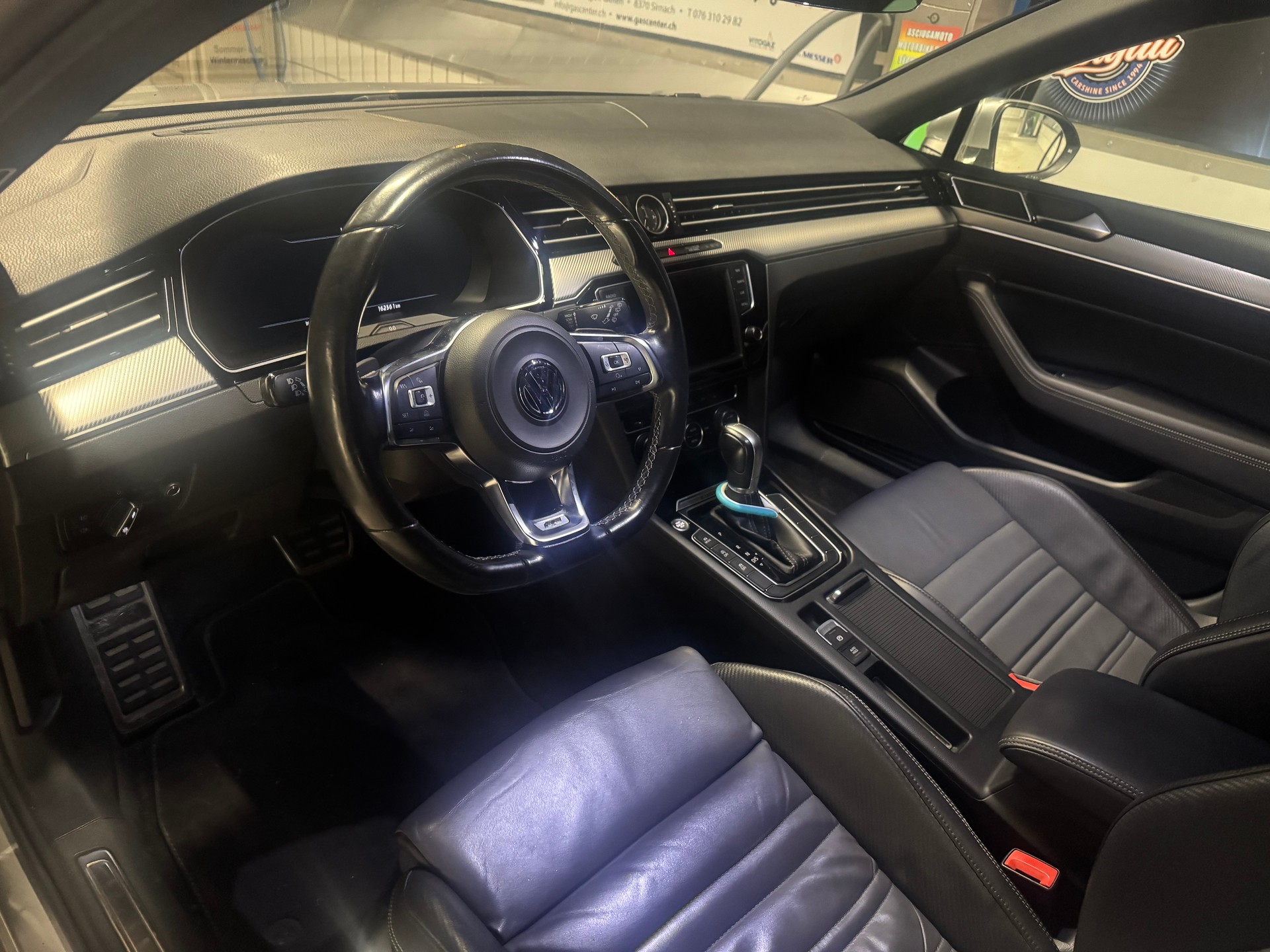 VW Passat Variant 2.0 TSI R-Line ABT 4Motion DSG-image-5