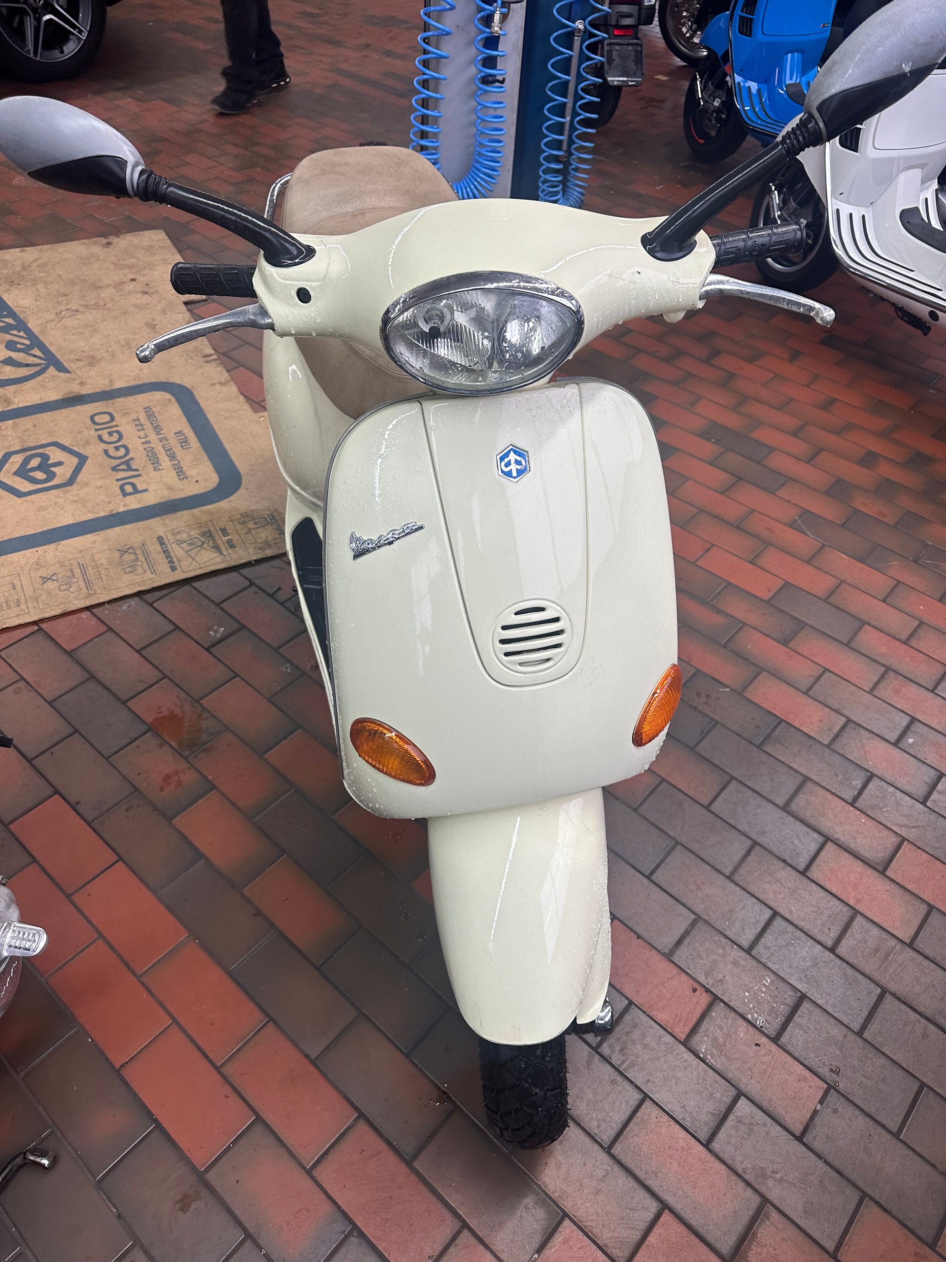 PIAGGIO Vespa 125 ET4 -99-image-0