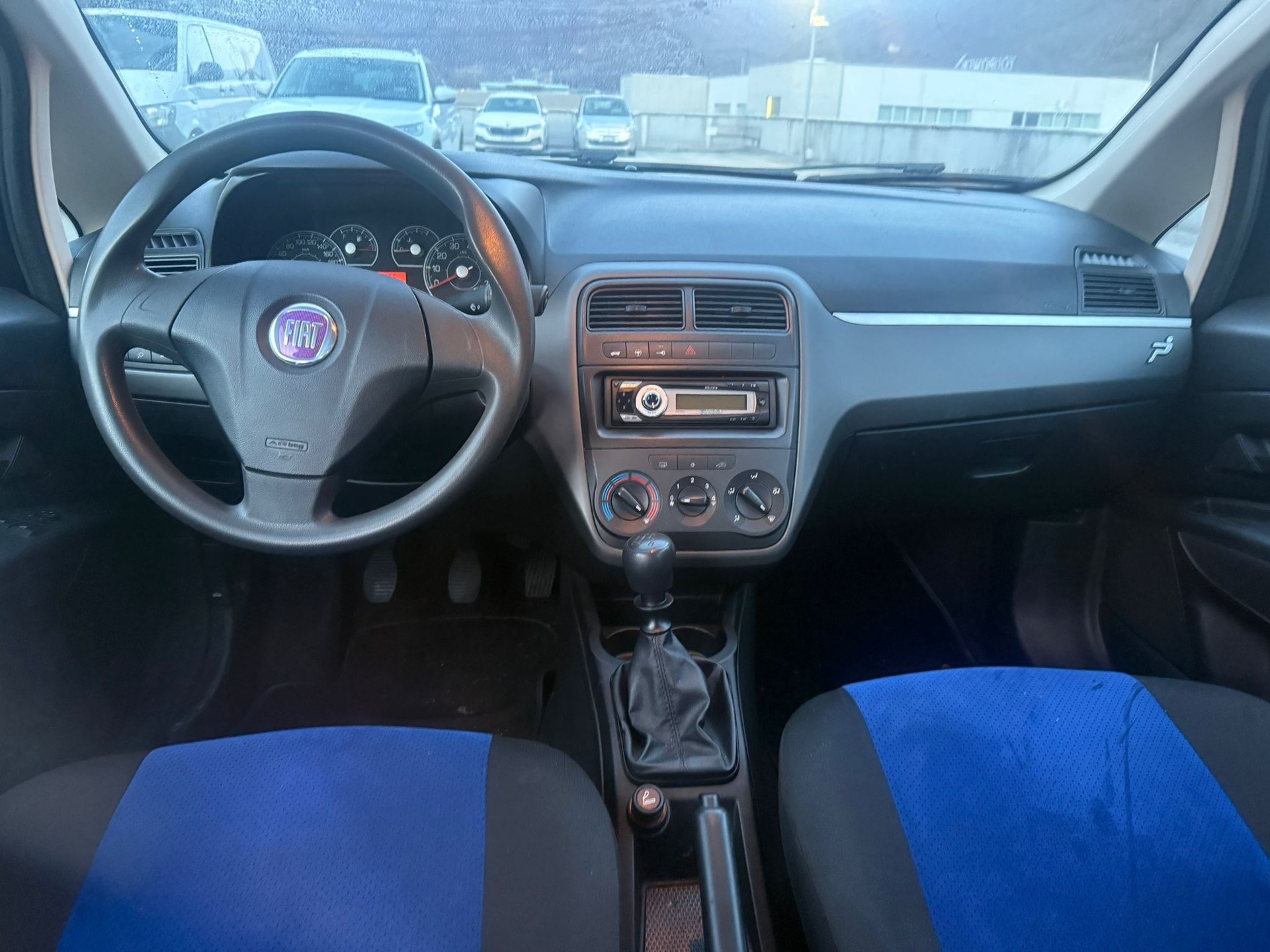 FIAT Punto 1.4 Active-image-8