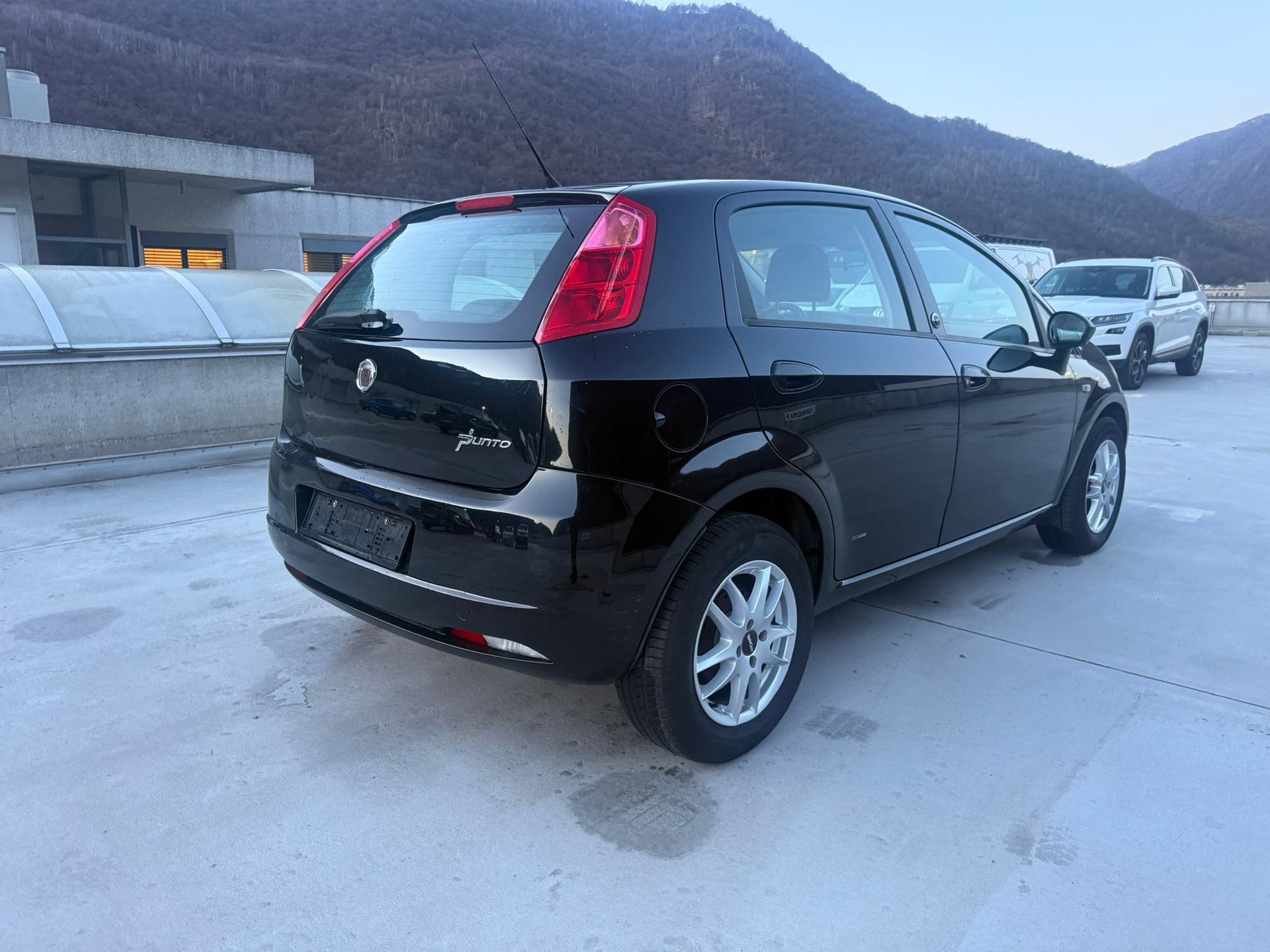 FIAT Punto 1.4 Active-image-4