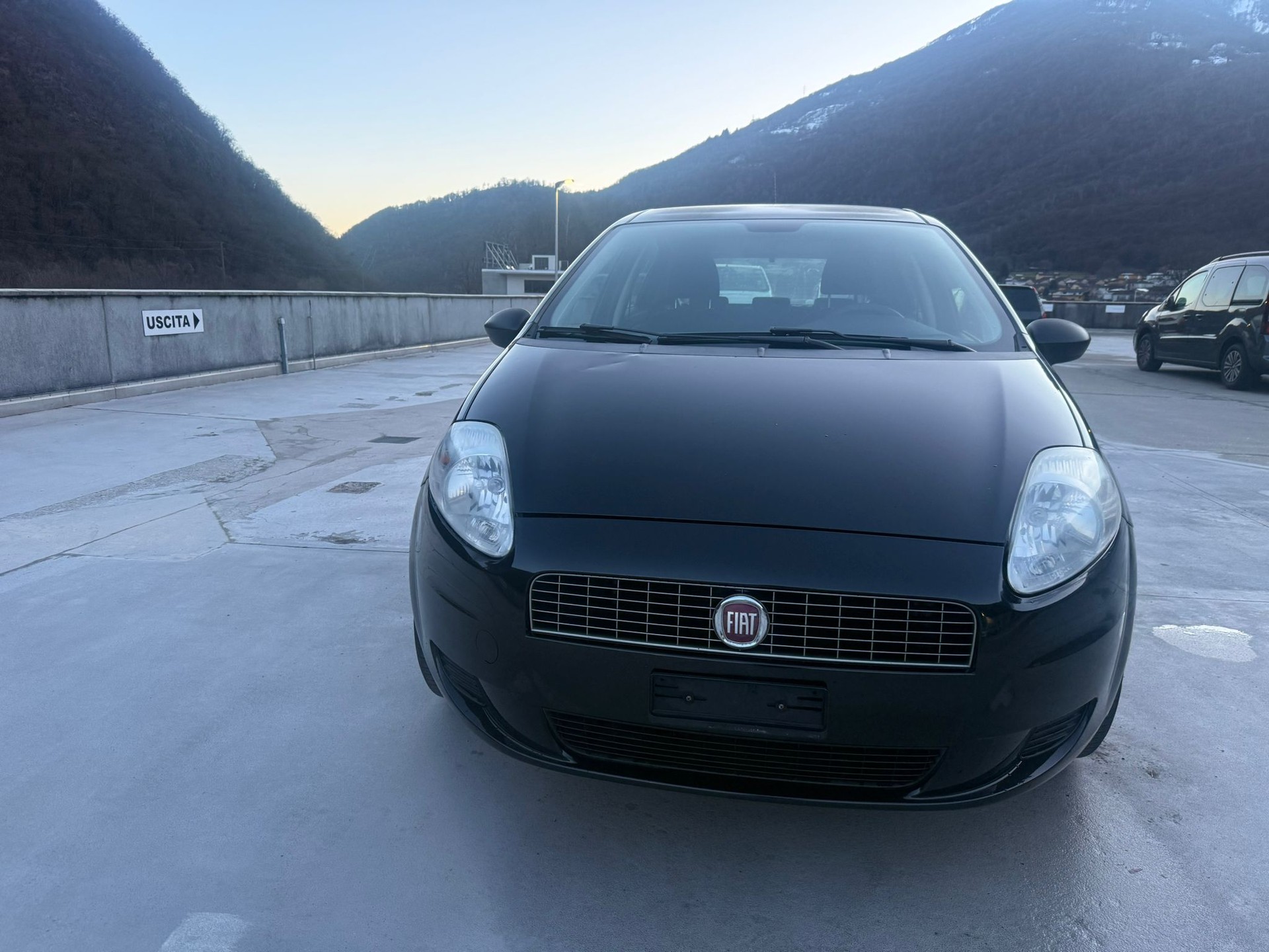 FIAT Punto 1.4 Active-image-1