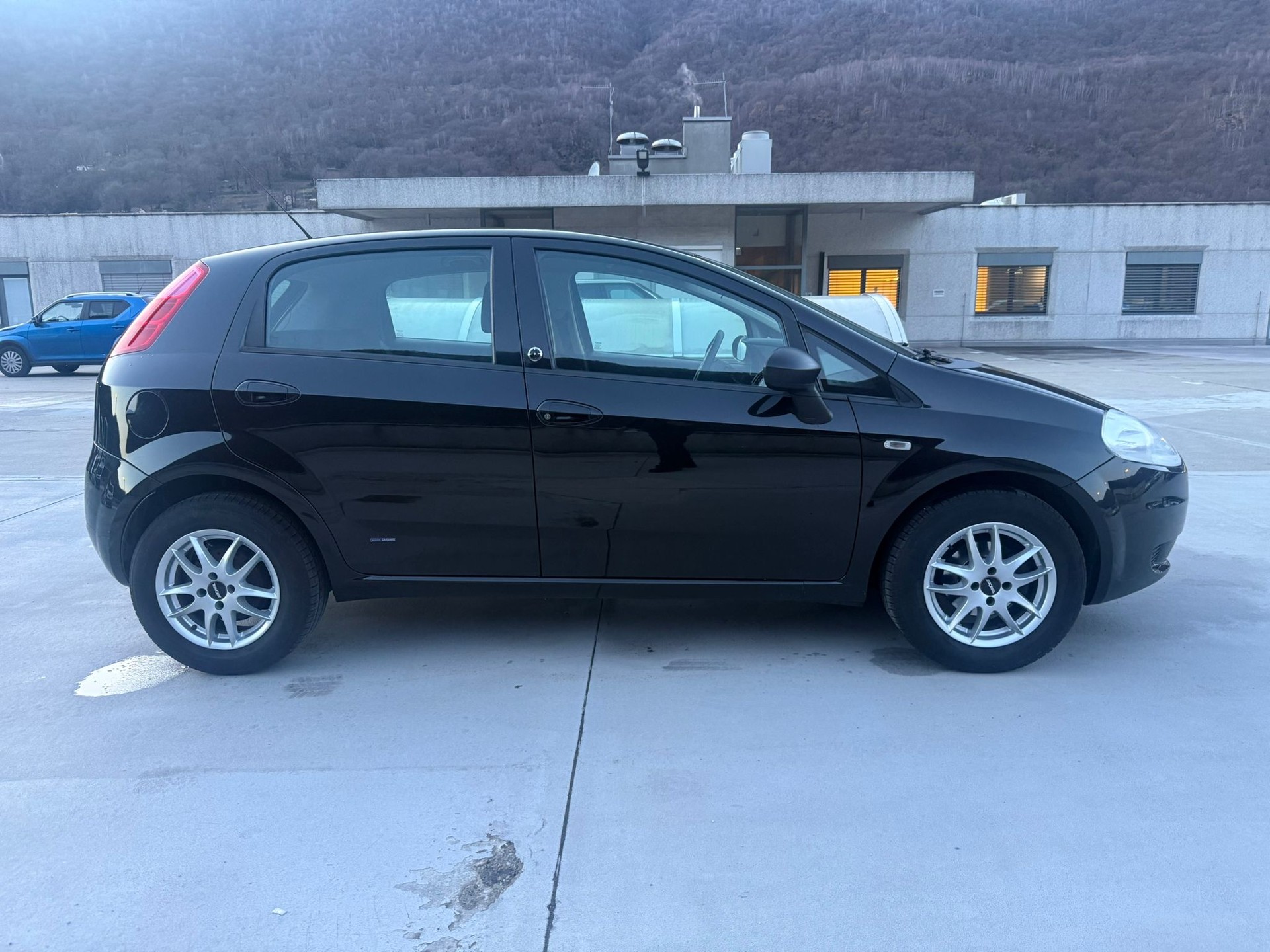 FIAT Punto 1.4 Active-image-3