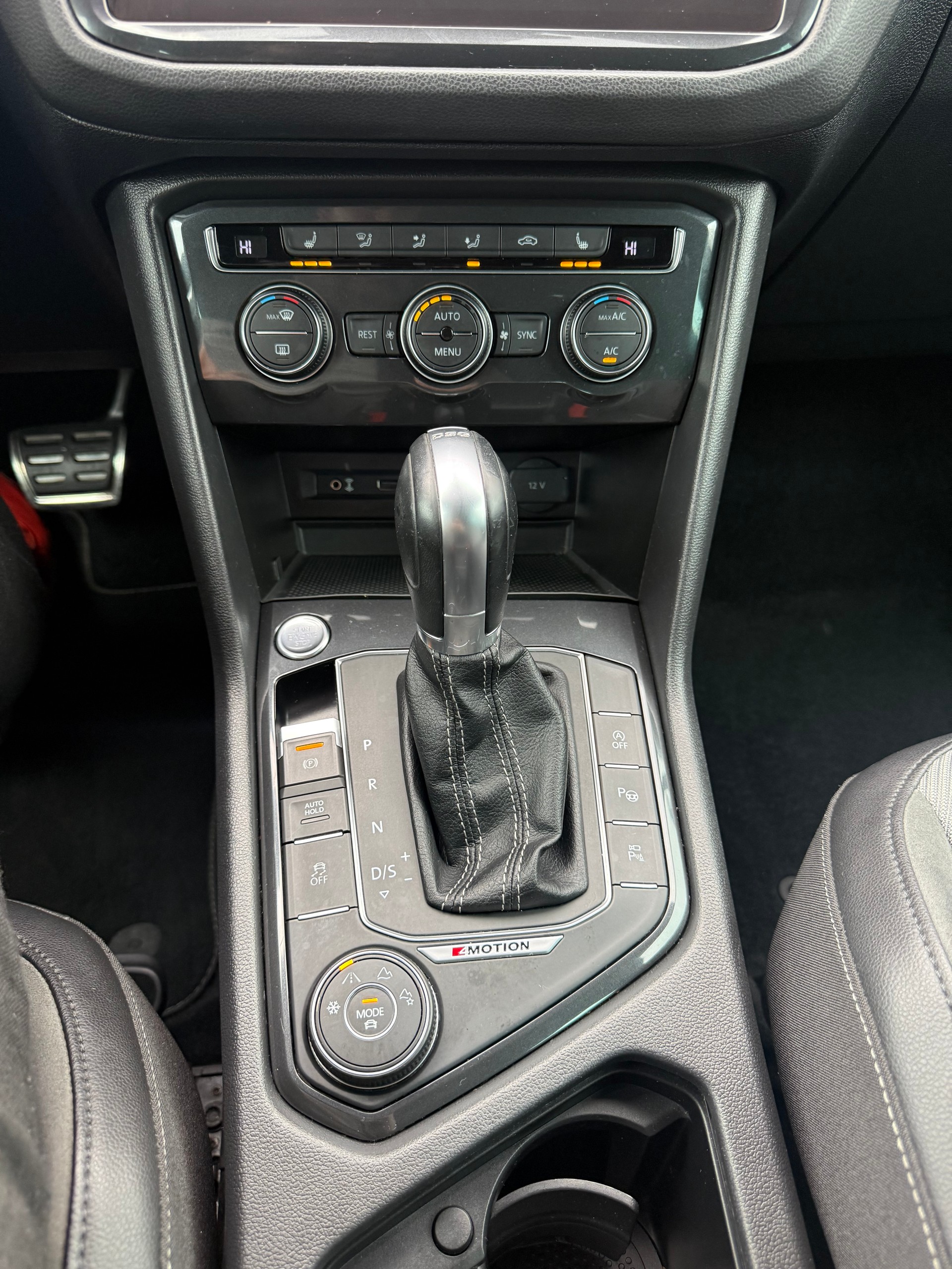 VW Tiguan 2.0TSI Highline 4Motion DSG-image-9