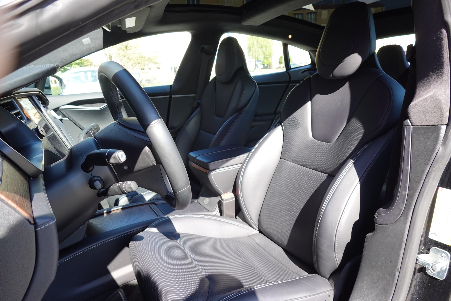 TESLA Model S 100 D Performance 772cv - "Jantes 21 + 19' * Toit Panoramique * Sièges Electrique * Pack Hiver"-image-22