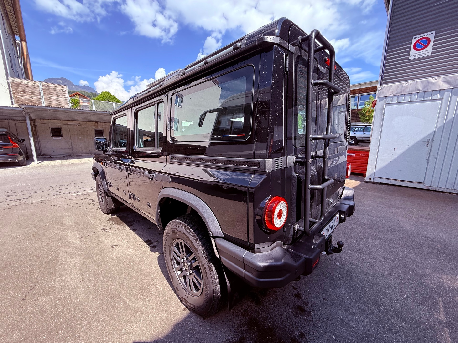 INEOS Grenadier 3.0D Fieldmaster Edition-image-4